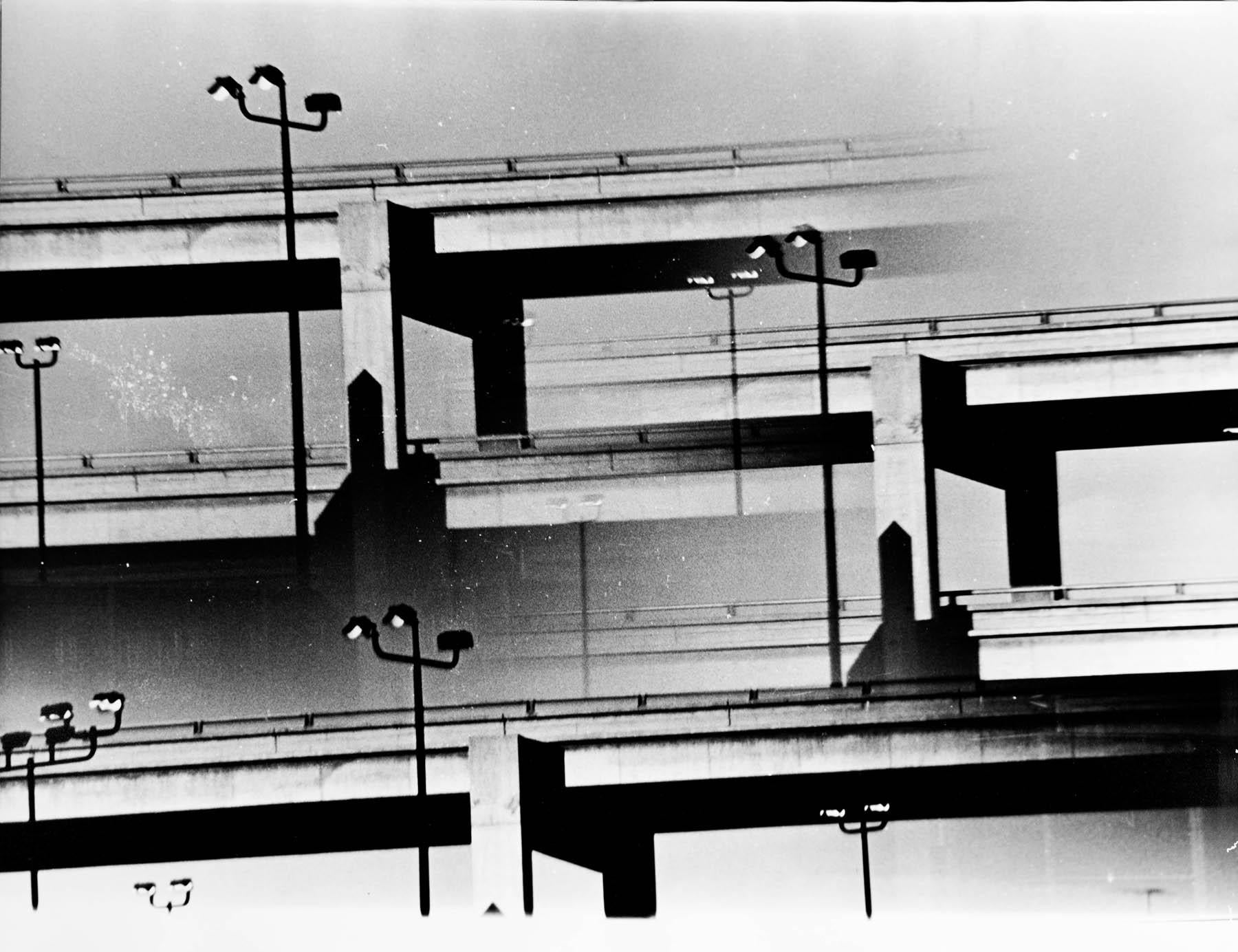 Autostrada di Los Angeles, CA - Photograph di Kali