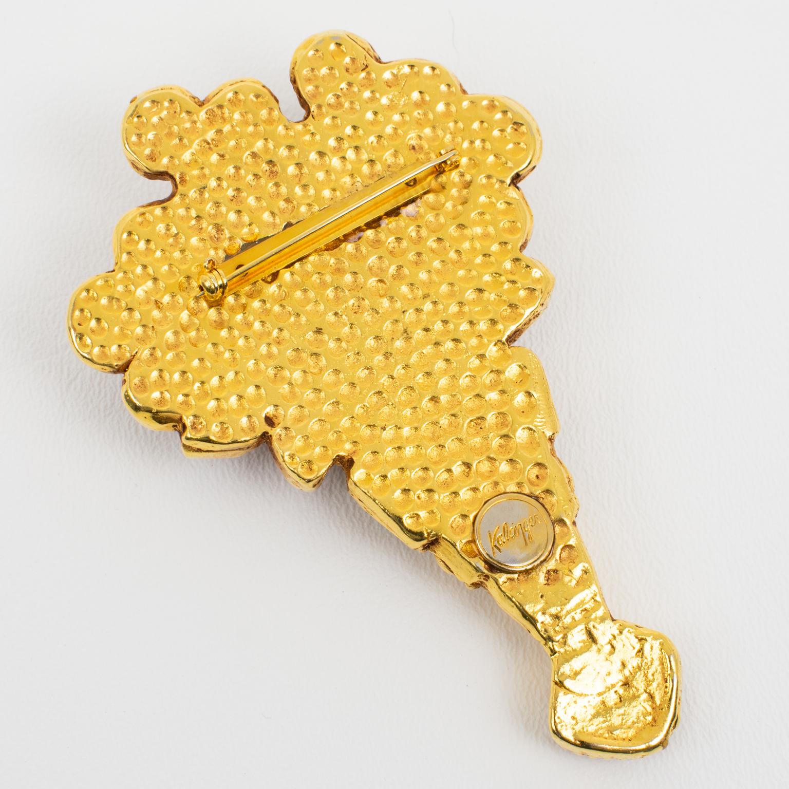 Broche florale Kalinger en résine dorée et cabochons Bon état - En vente à Atlanta, GA