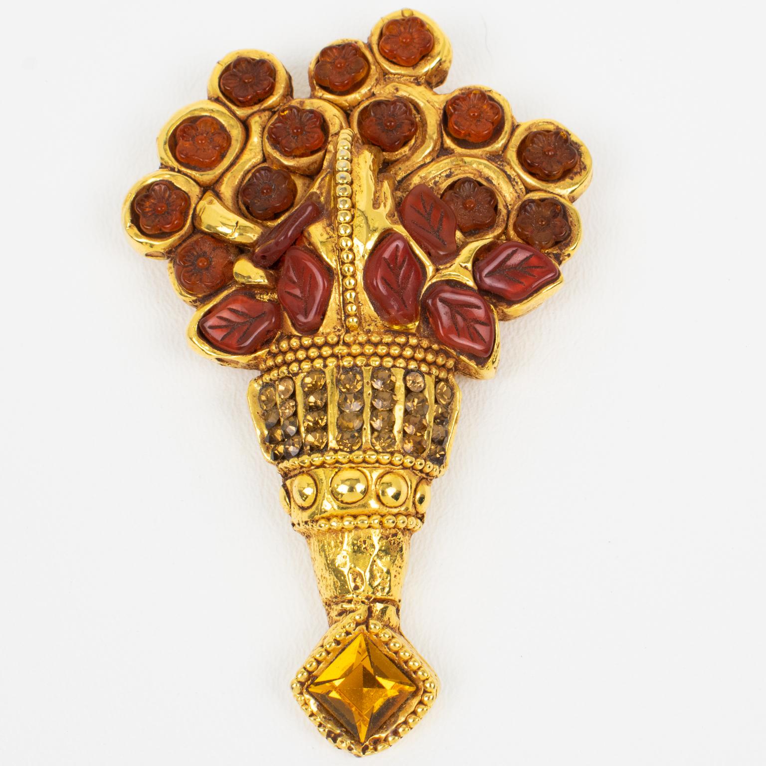 Broche florale Kalinger en résine dorée et cabochons en vente 3