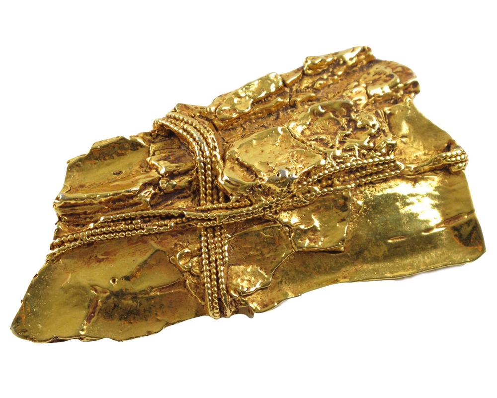 Kalinger Paris Broche de metal dorado y resina Trozo de madera de deriva en venta 3