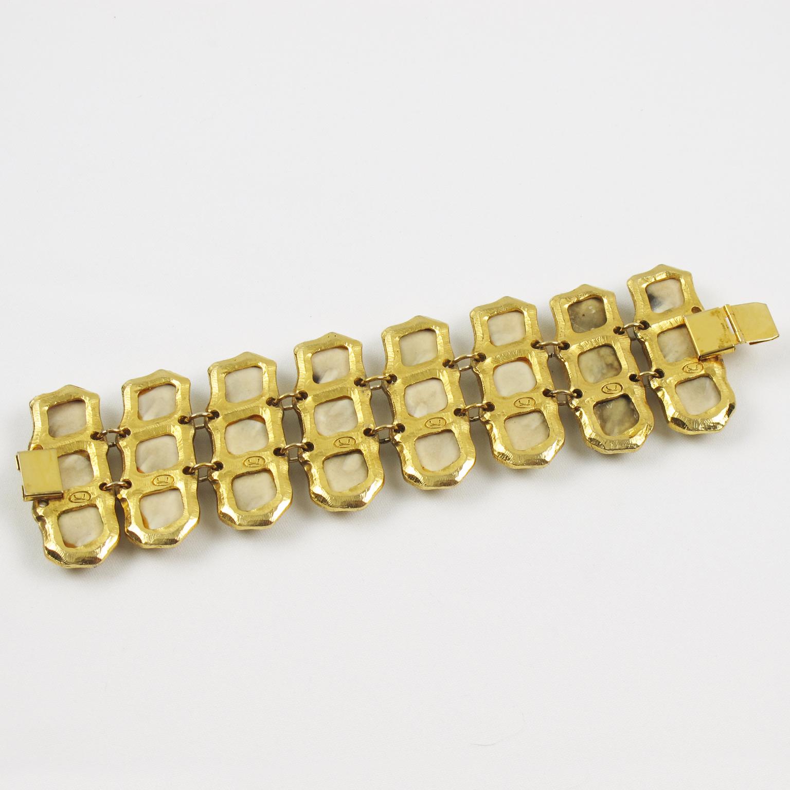 Modernist Kalinger Paris Gilt Metal and Marble-Like Resin Link Bracelet For Sale