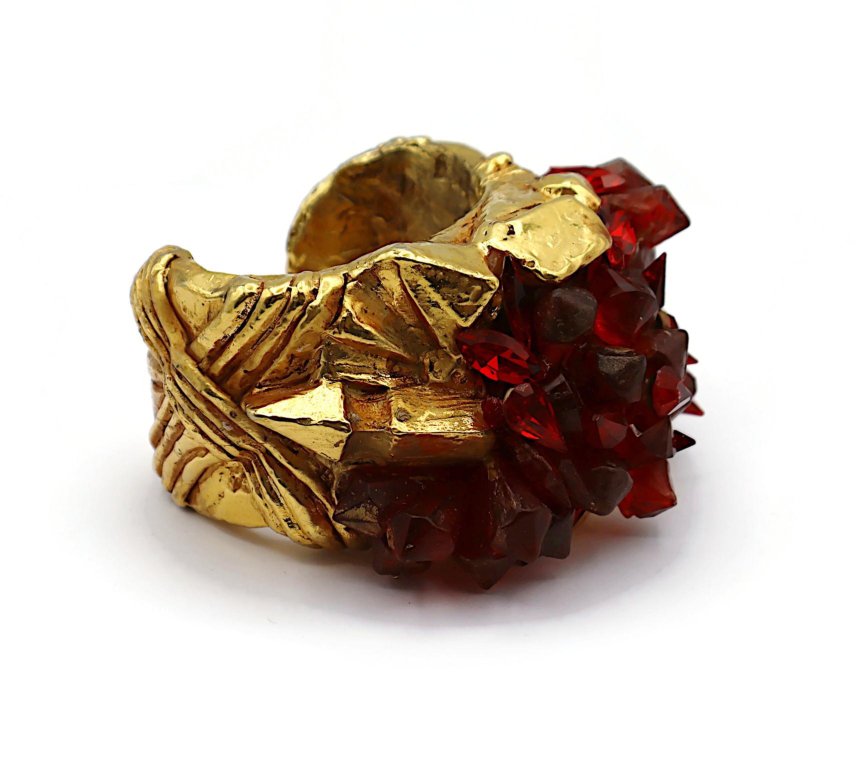 KALINGER Vintage Gold Tone Resin Cuff Bracelet with Faux Red Quartz Cluster For Sale 7