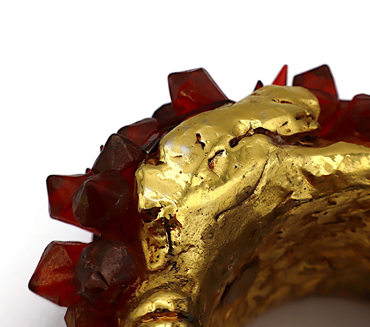 KALINGER Vintage Gold Tone Resin Cuff Bracelet with Faux Red Quartz Cluster For Sale 16