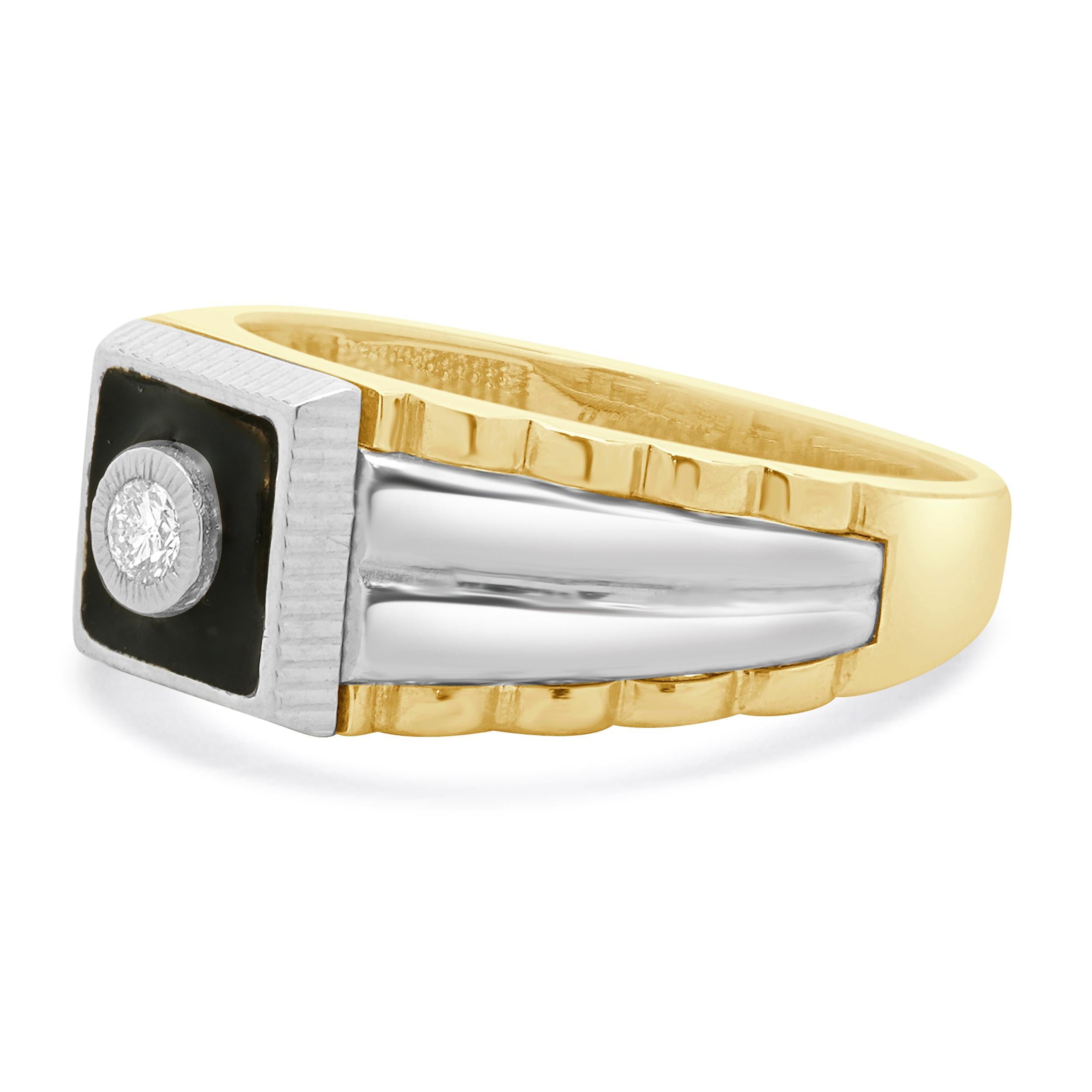 Designer: Kallati
MATERIAL: zweifarbiges Gold
Diamant: runder Diamant = 0,07cttw
Farbe: H
Klarheit: I1 
Abmessungen: Die Ringspitze ist 9.31 mm breit.
Ringgröße: 10.25
Gewicht: 6.6 Gramm