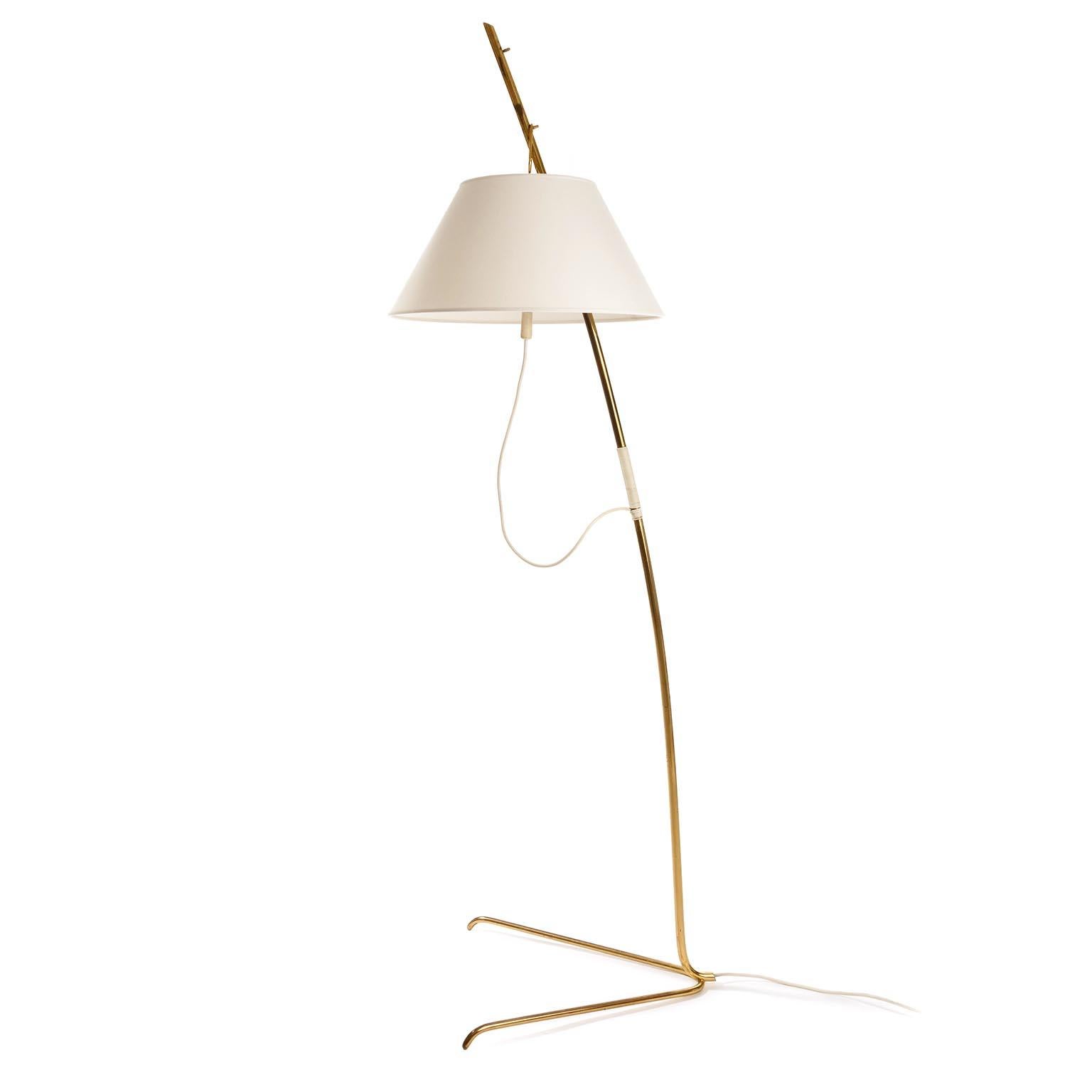Mid-Century Modern Kalmar Brass Floor Lamp 'Cavador' No. 2098, Height Adjustable, 1960, 1 of 2 For Sale
