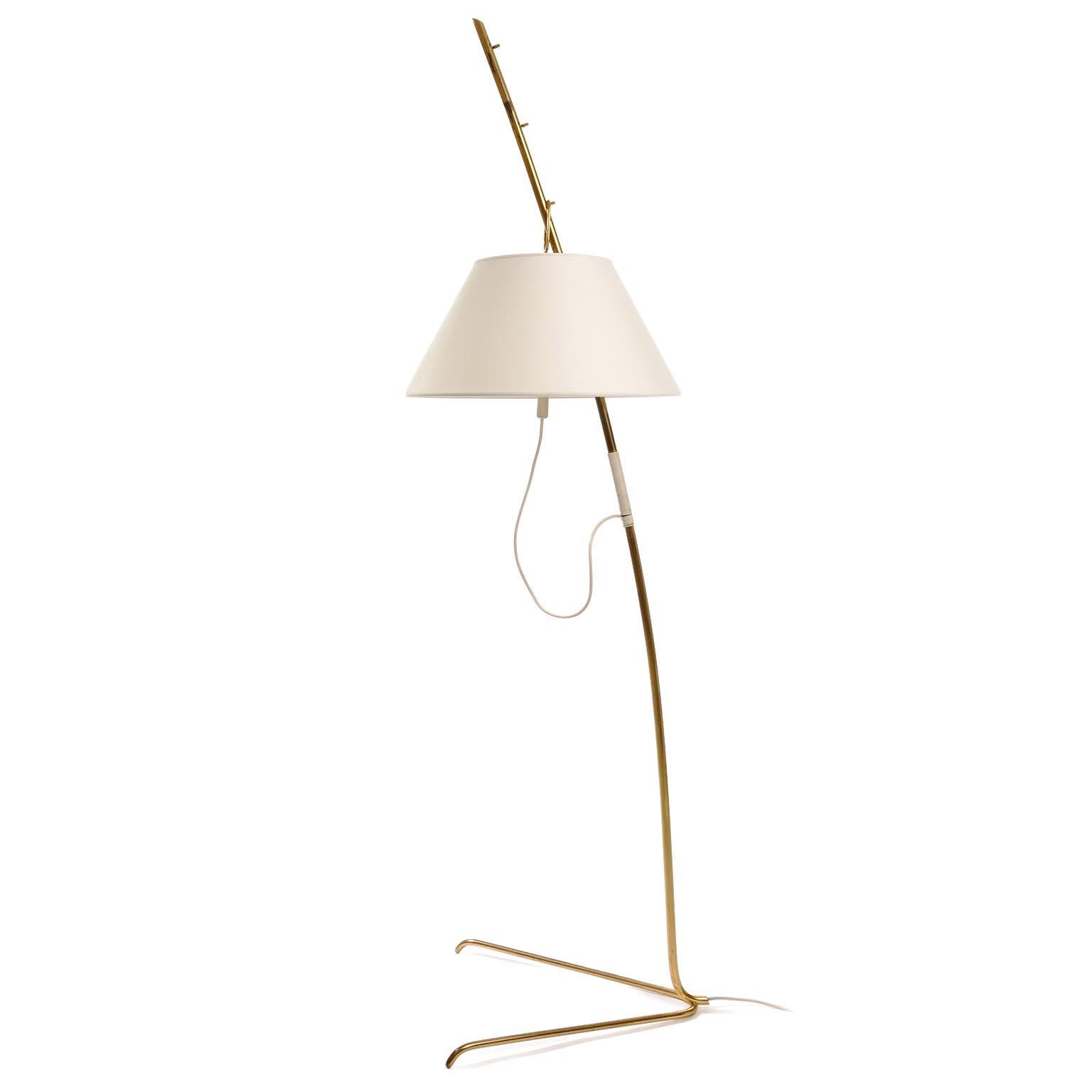 Austrian Kalmar Brass Floor Lamp 'Cavador' No. 2098, Height Adjustable, 1960, 1 of 2 For Sale