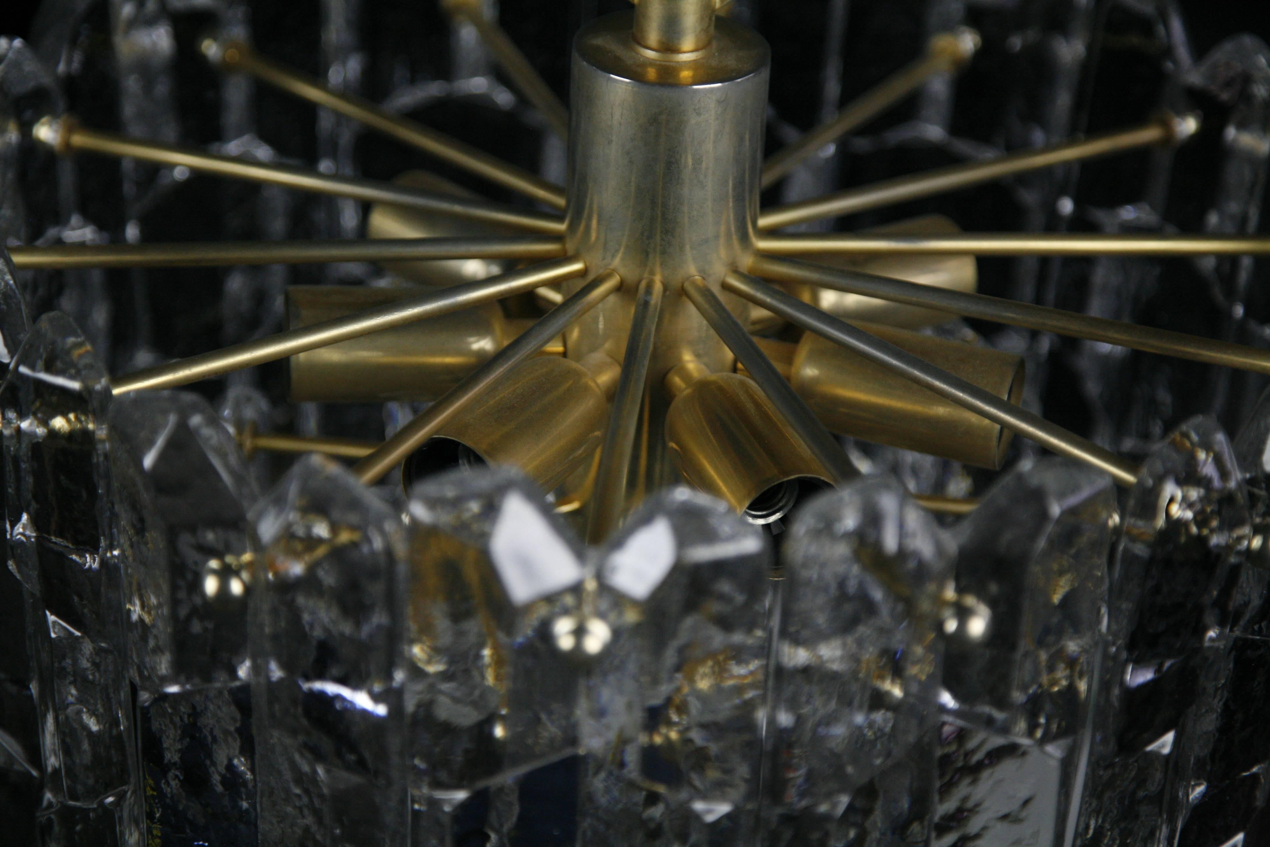 Mid-Century Modern Kalmar Chandelier Gold-Plated with Crystals, 1970, Austria For Sale