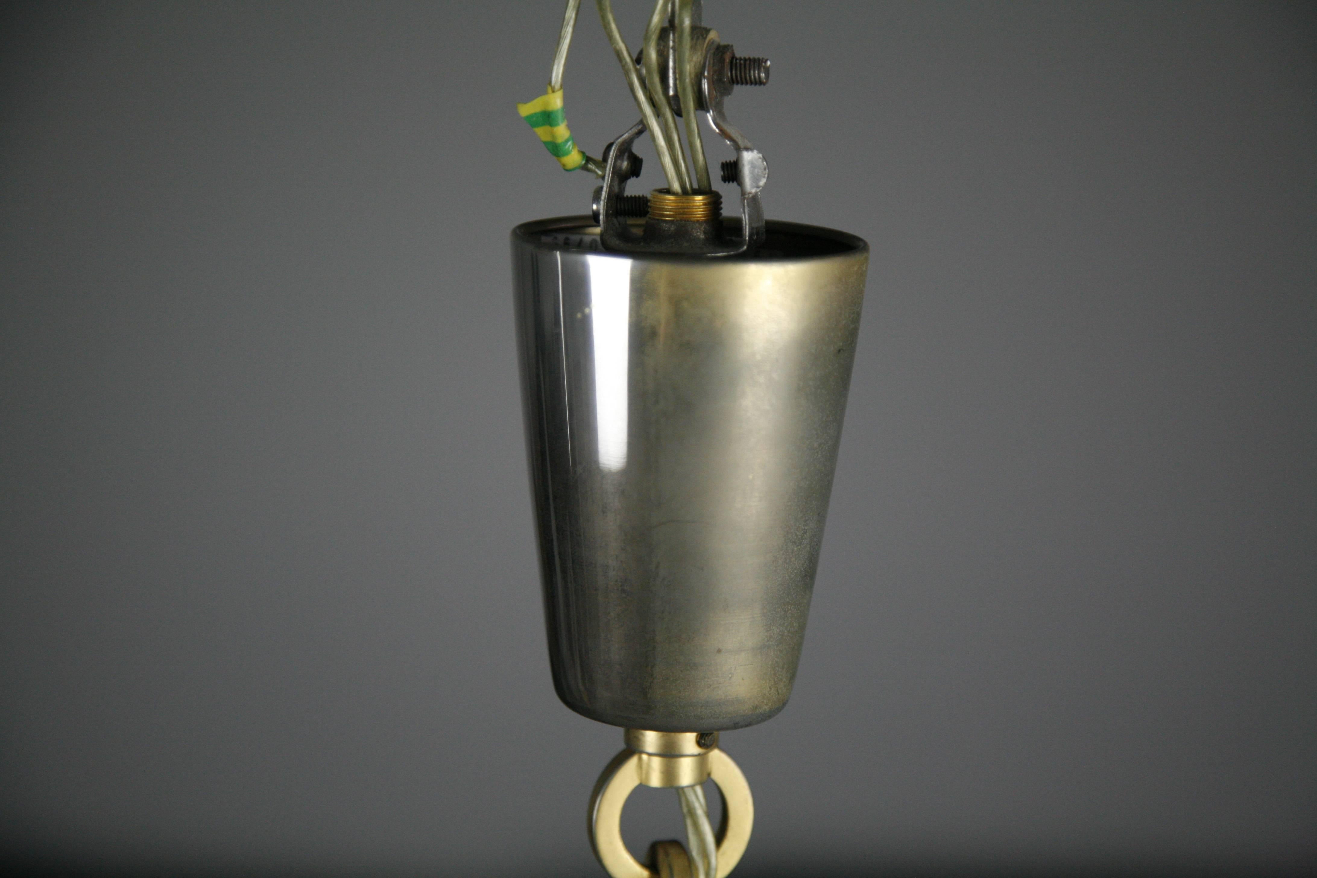 Austriaco Lampadario Kalmar placcato oro con cristalli, 1970, Austria in vendita