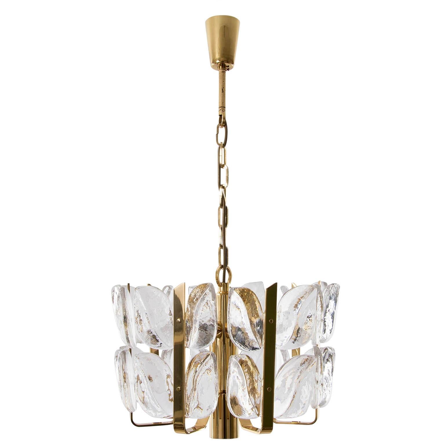 Kalmar Chandelier, Glass Brass, 1970 In Good Condition In Hausmannstätten, AT