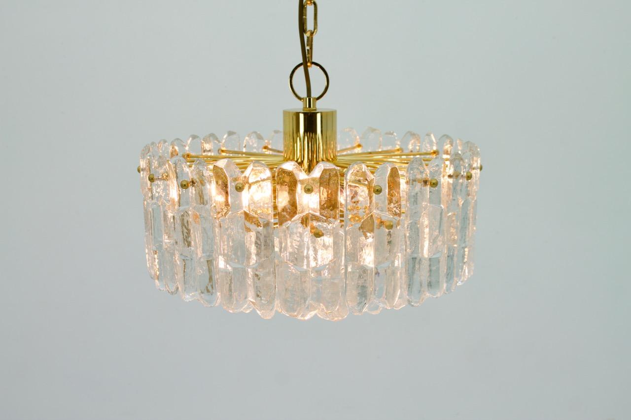 Kalmar Chandelier Palazzo Gilt Brass and Glass Austria, 1970s 4