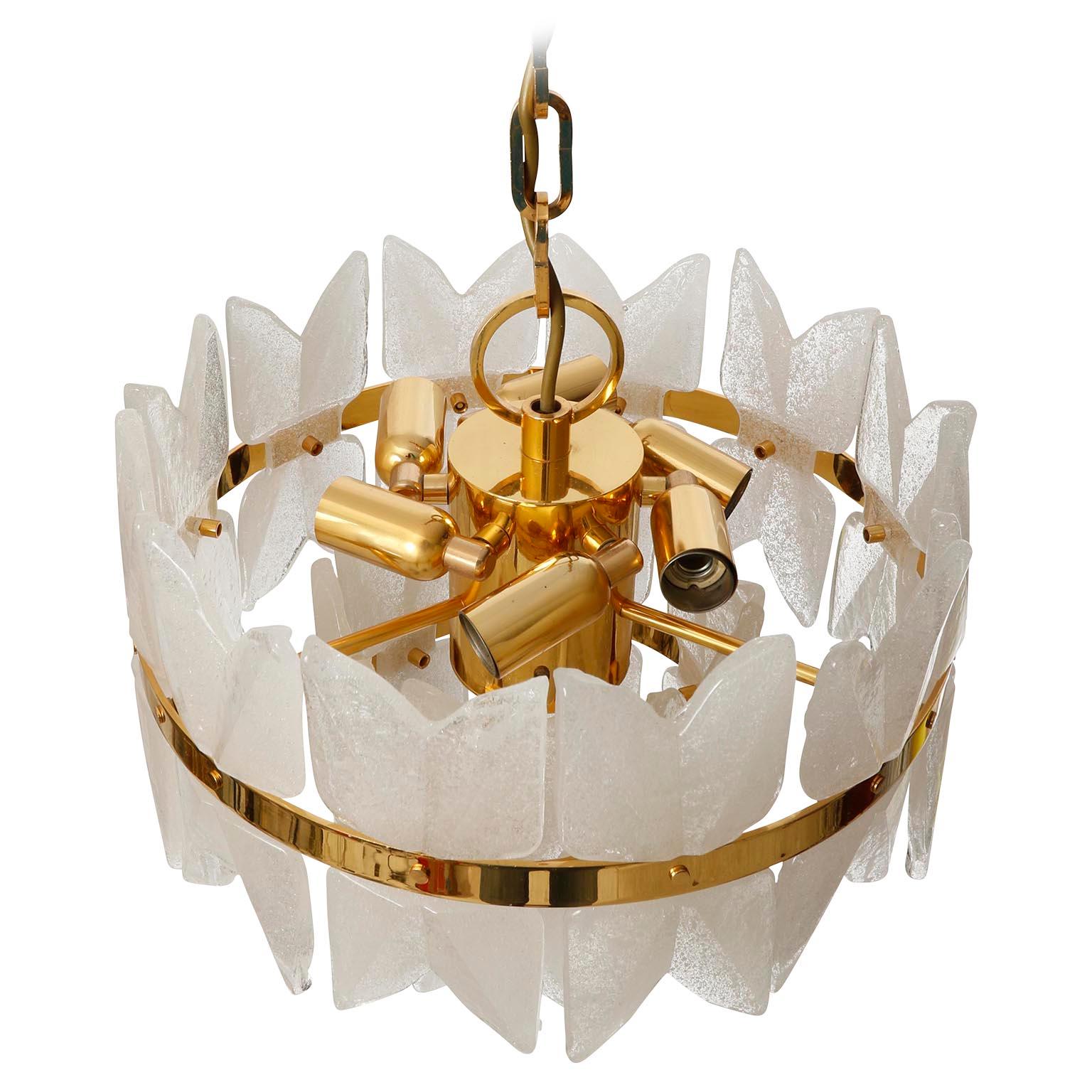 Mid-Century Modern Pendant Light Chandelier Kalmar Corina Gilt Brass Glass, 1970 For Sale 1