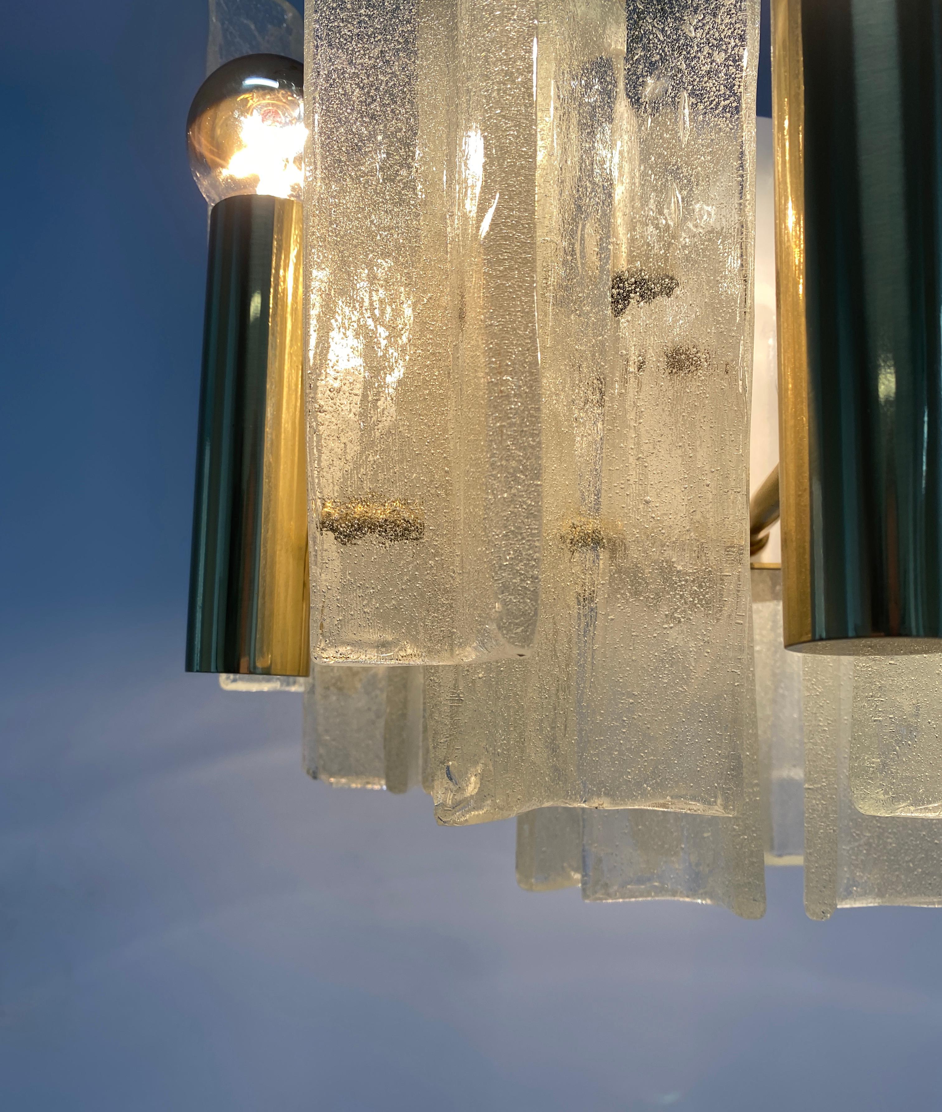 Kalmar Chandelier Semi Flush Mounts Pair Lipizza Glass Lamps, Austria  In Good Condition For Sale In Vienna, AT