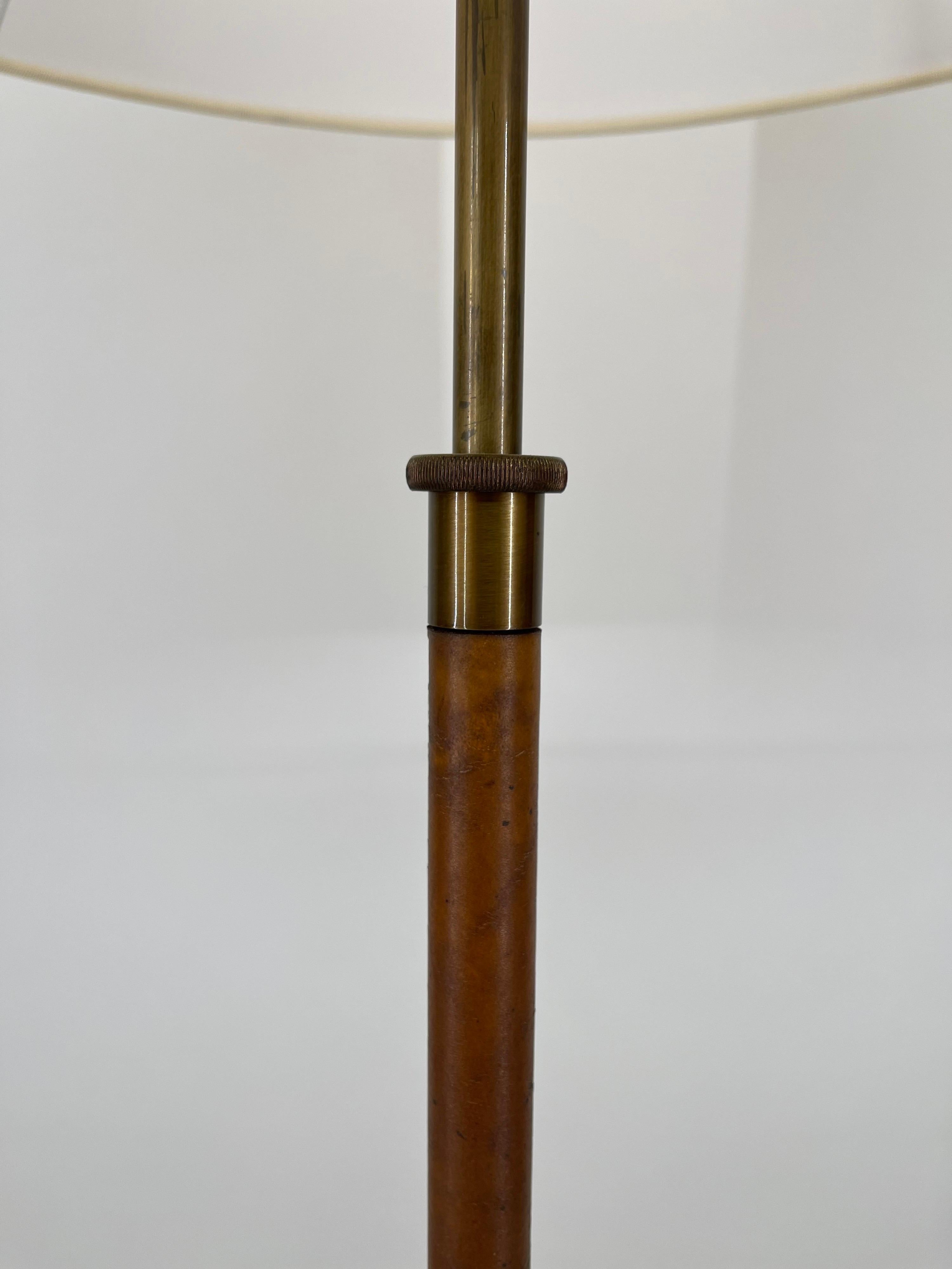 Mid-Century Modern Kalmar Floor Lamp, Brass Height Adjustable Leather Stem Model 'Telescope'