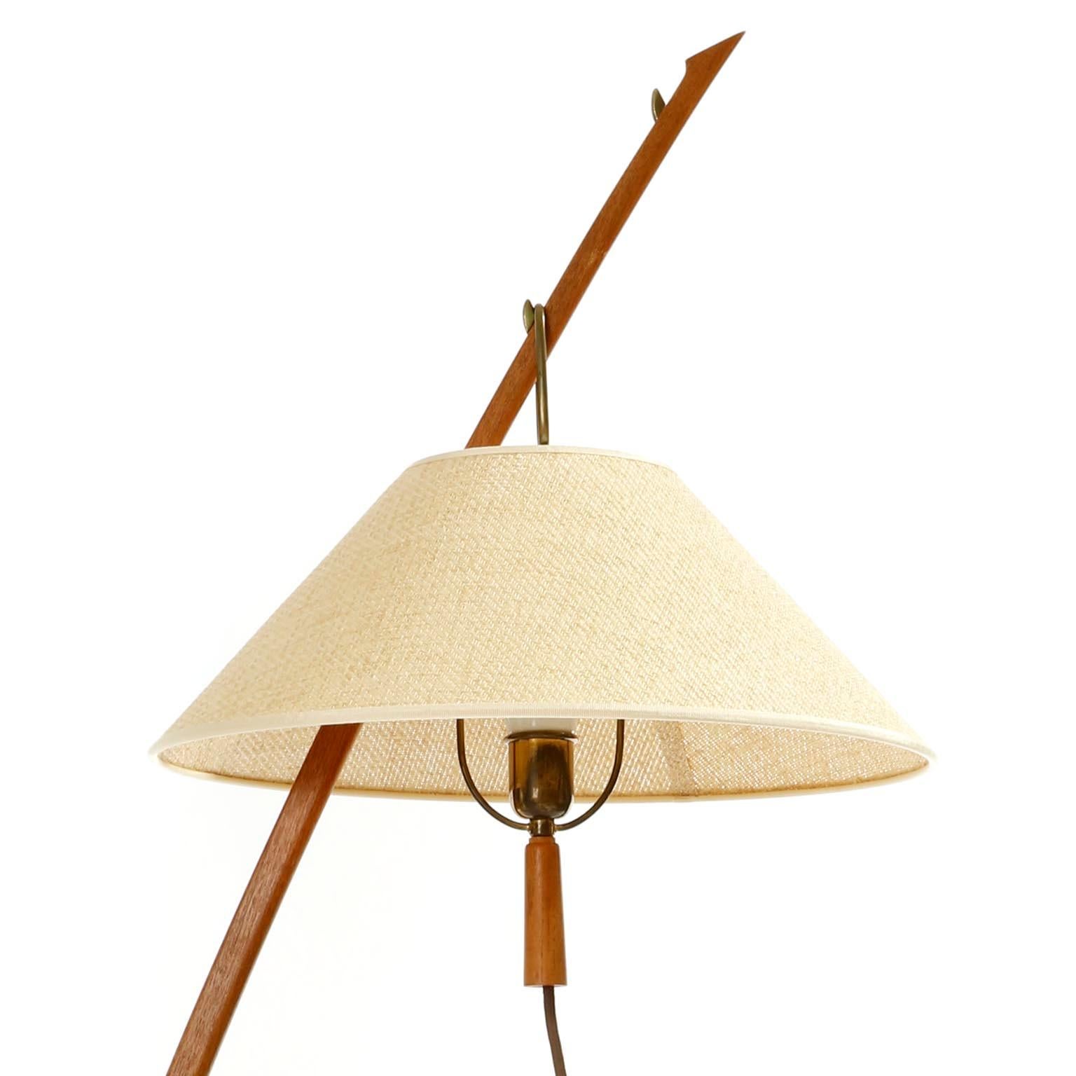 Kalmar Floor Lamp 'Dornstab' No. 2076, Brass Wood Cane, 1960 10