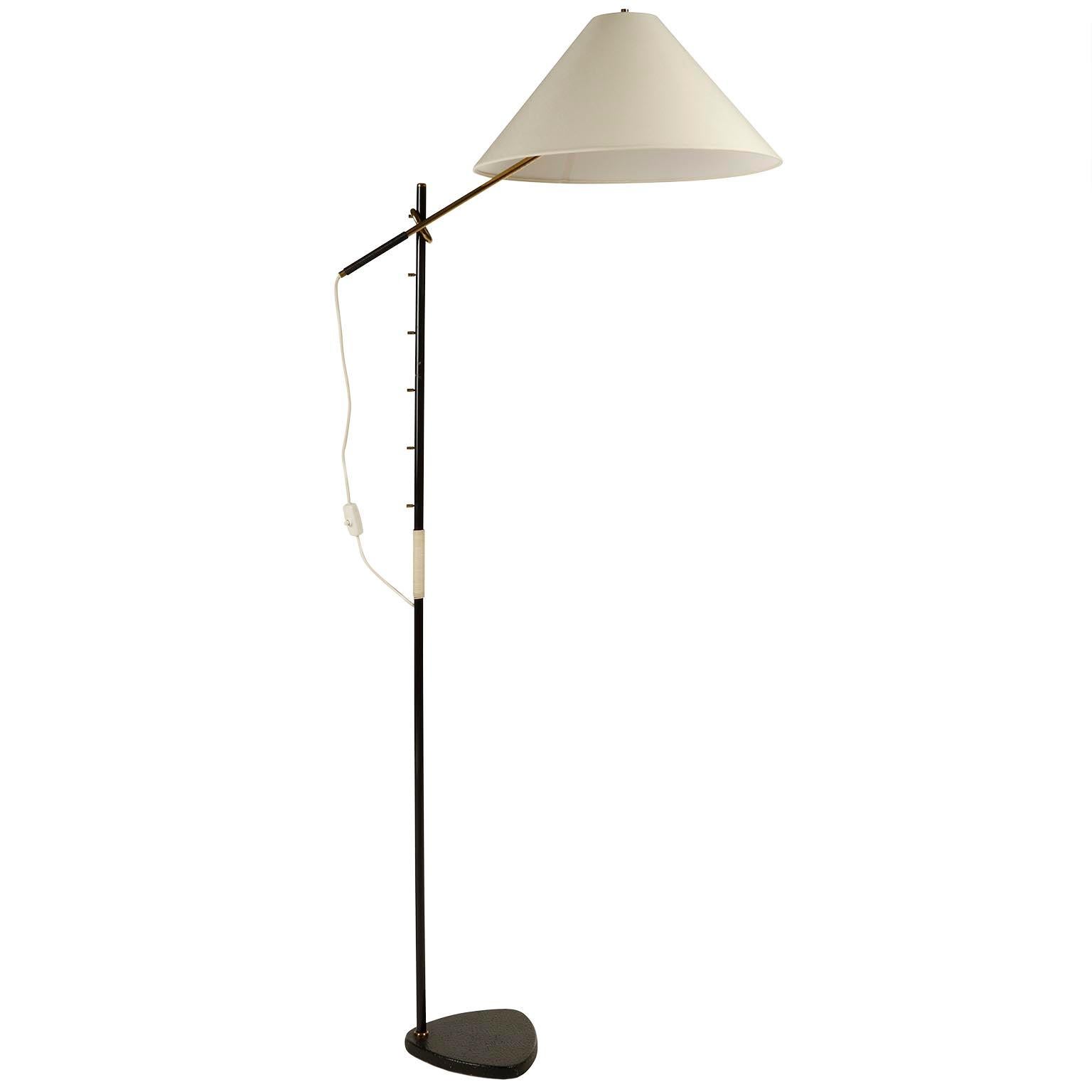 Mid-Century Modern Kalmar Floor Lamp 'Pelican' Mod. 2097, Height Adjustable, Brass Black Iron, 1960
