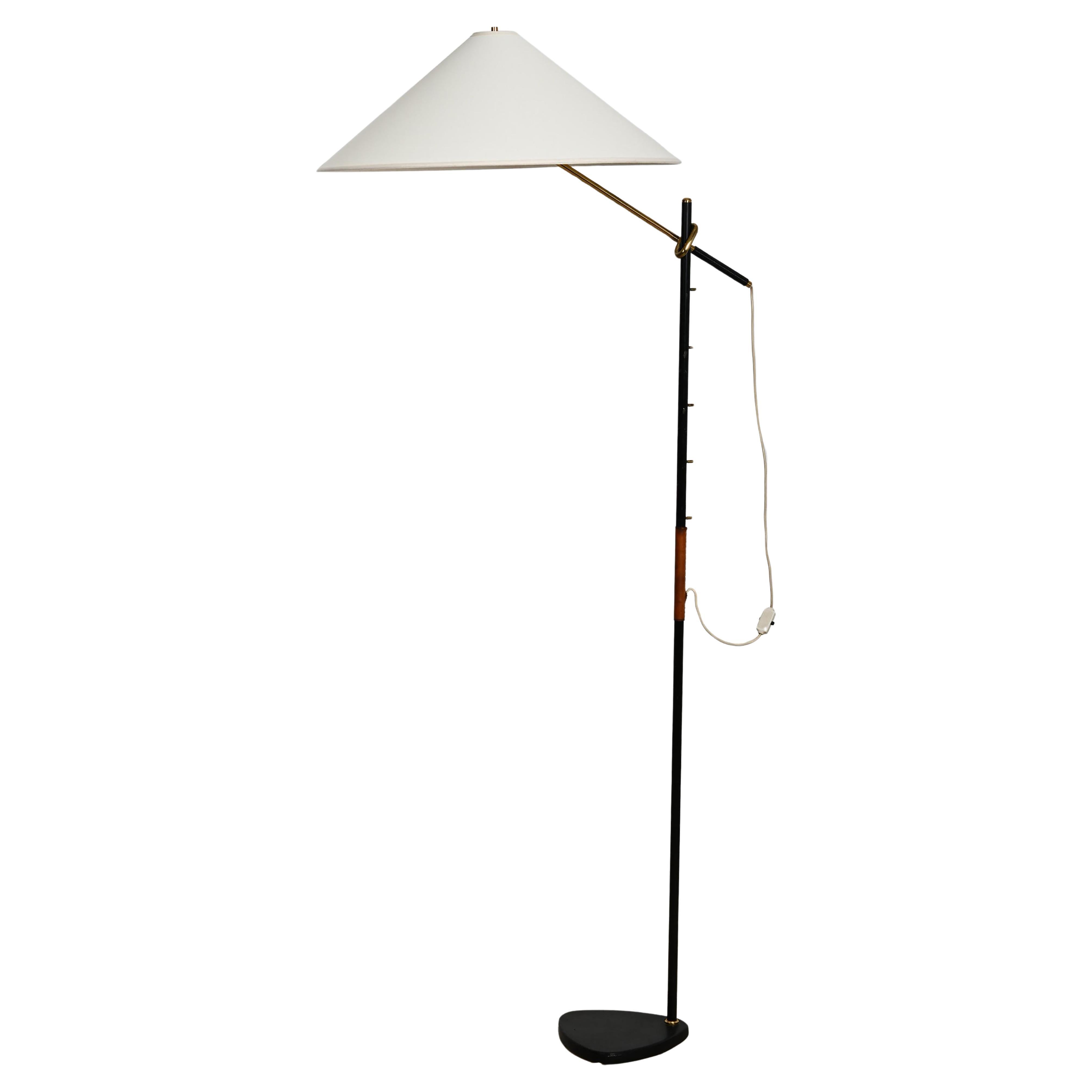 Kalmar Stehleuchte 'Pelican' Mod. 2097, Höhenverstellbar, Messing Schwarz Eisen, 1960 im Angebot