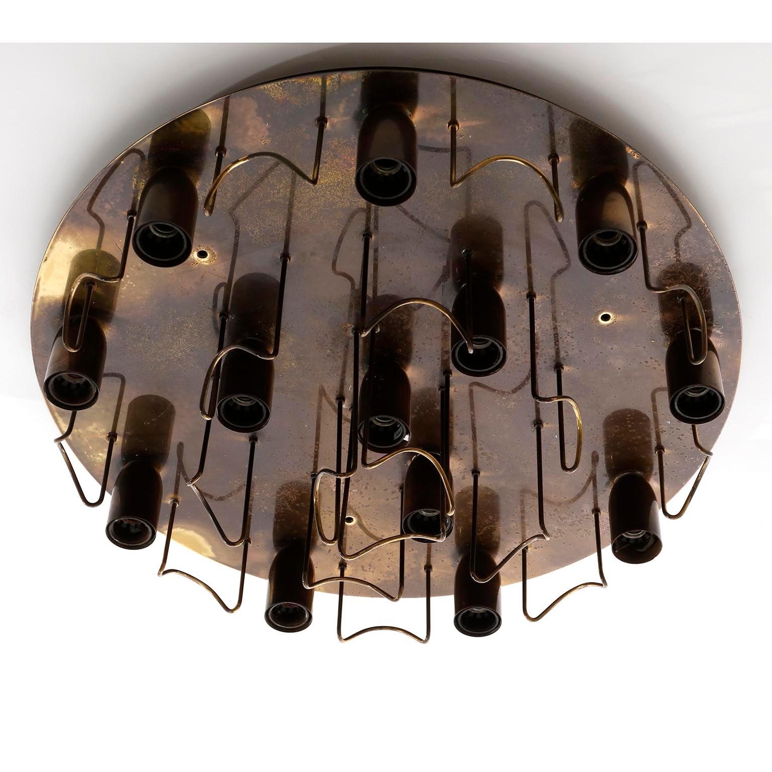 Plafonnier Kalmar Catena, laiton patiné et verre de Murano, 1970 en vente 2