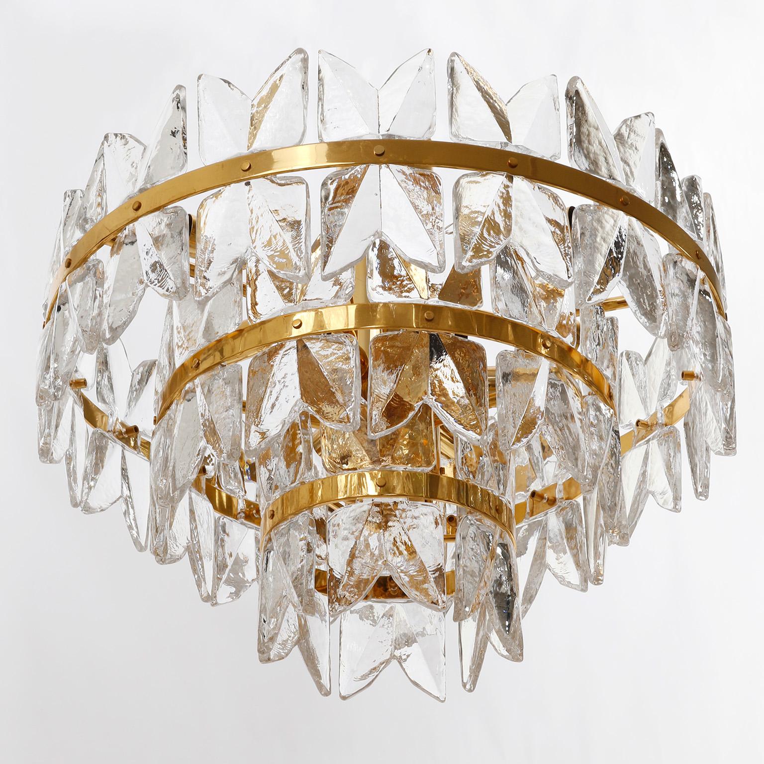 Metà XX secolo Kalmar Lighting a incasso modello 'Corina', ottone dorato e vetro trasparente, anni '70 in vendita
