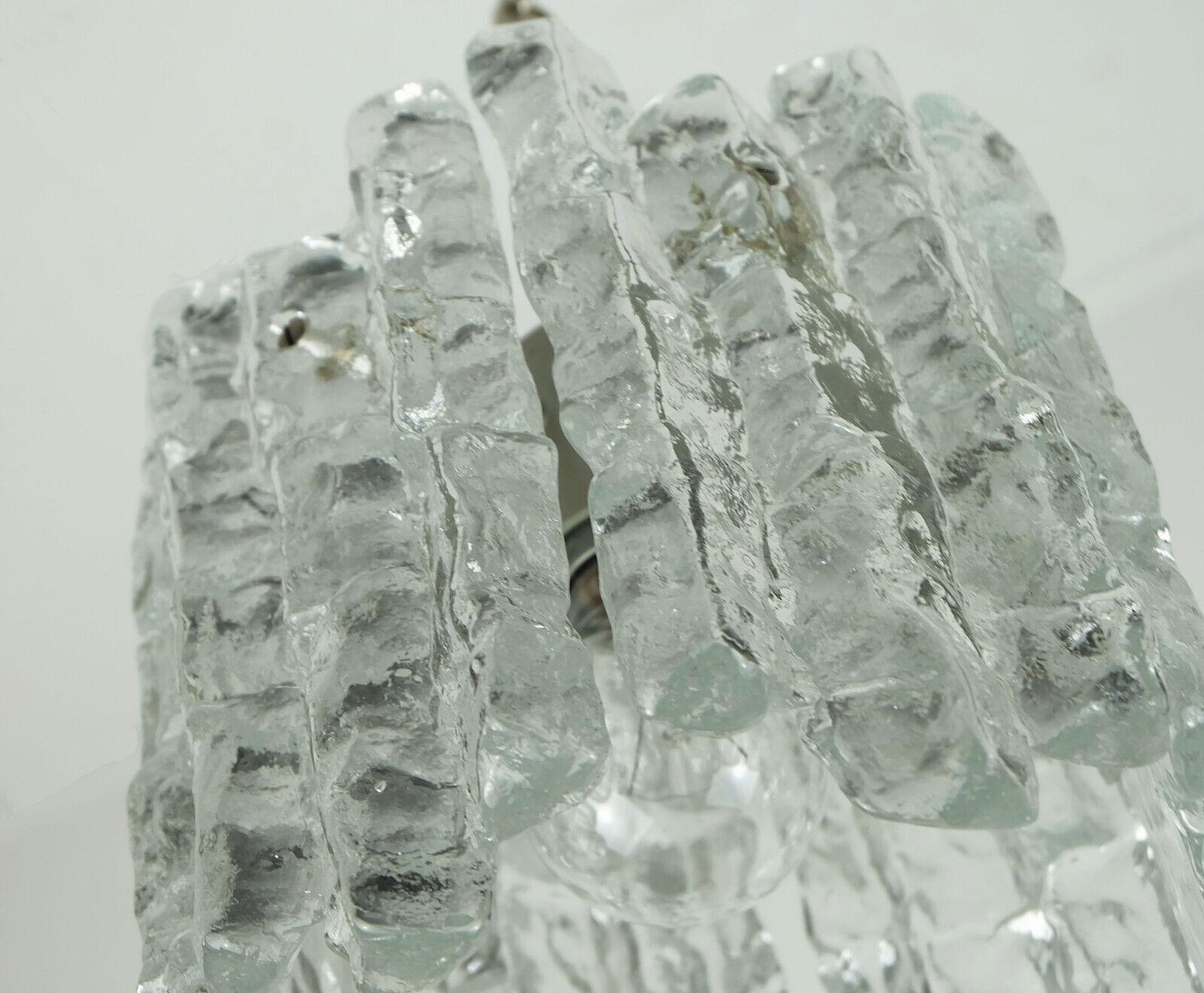 Kalmar franken mid century ice glass PENDANT LIGHT 1960s 70s en vente 3