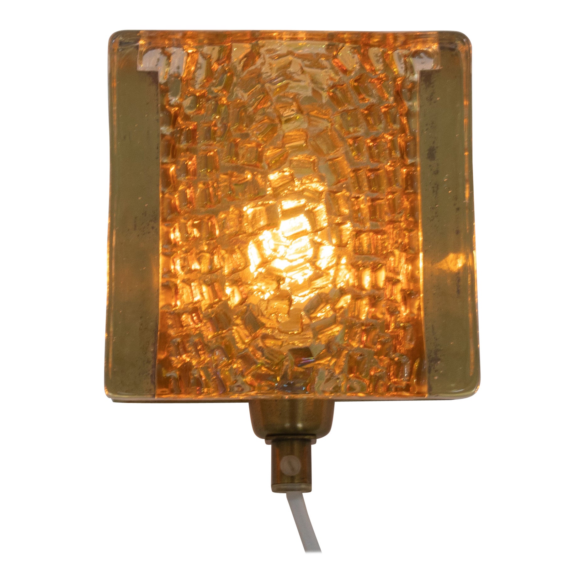 Kalmar Wandleuchte aus Glas und Messing in Gold von Vitrika, 1970er im Angebot