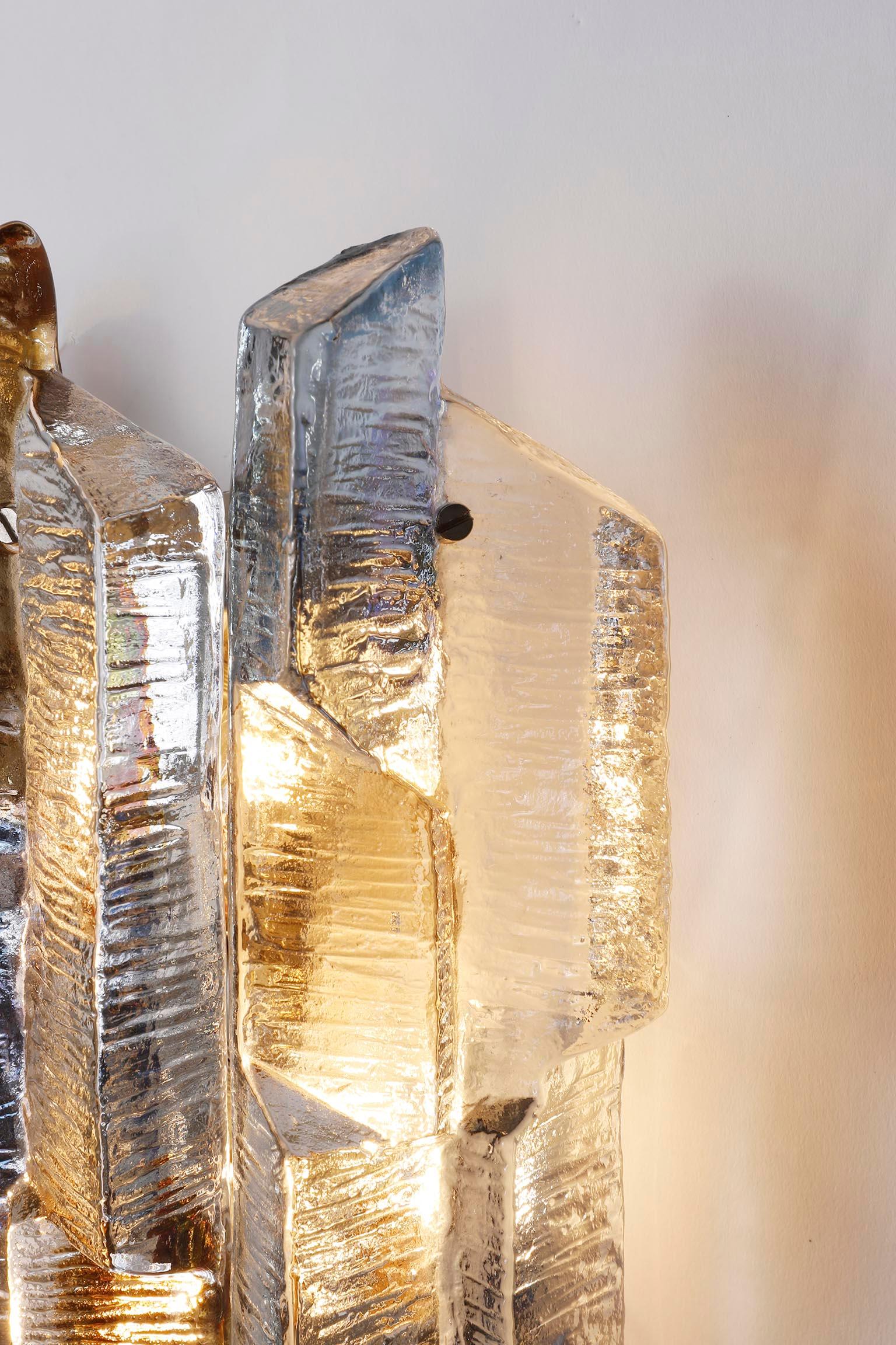 Kalmar Glass Sconce Wall Light Prism, Blue Amber Smoke Art Glass Nickel, 1970s in vendita 4