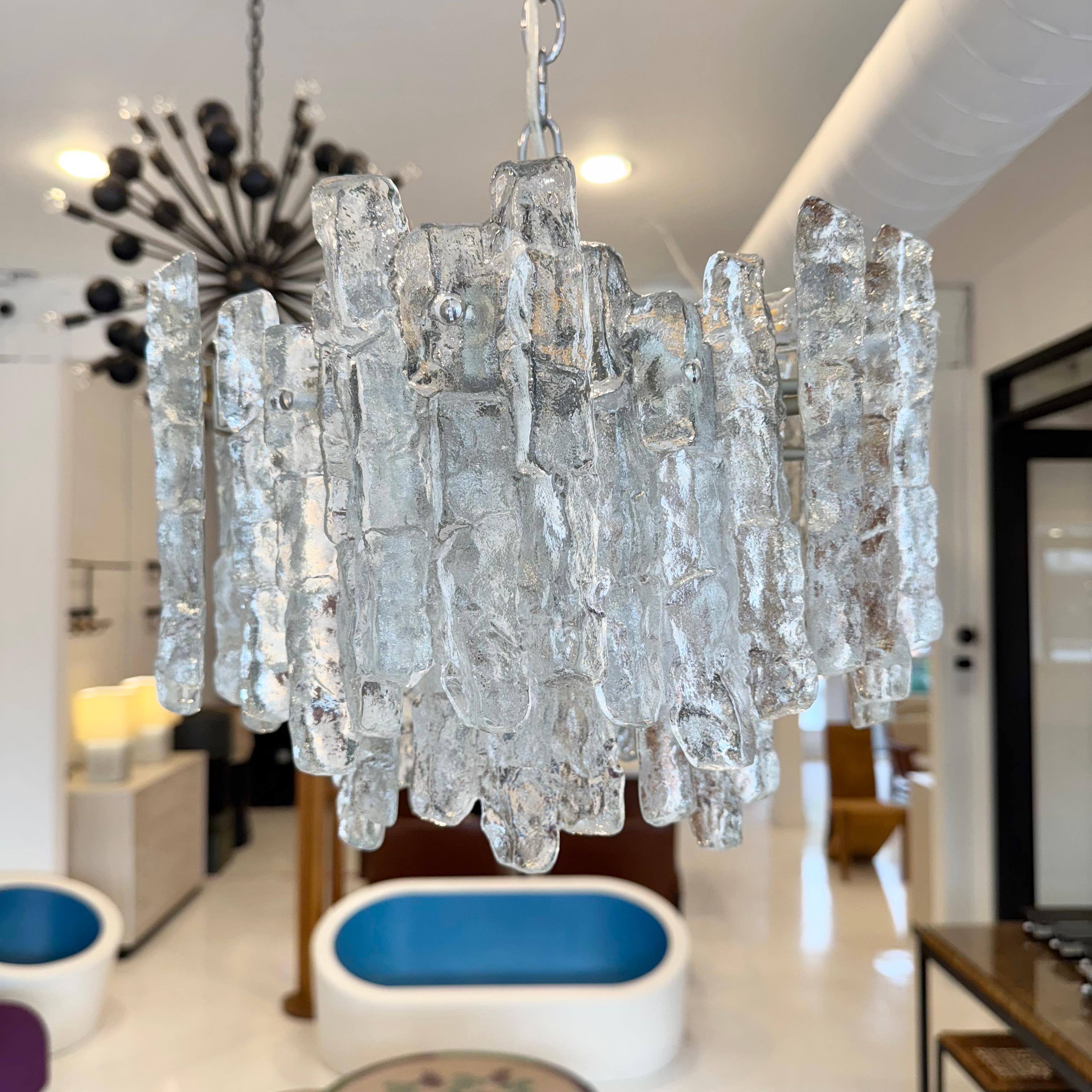 Lampadario in vetro ghiaccio Kalmar, 1960 Austria in vendita 6