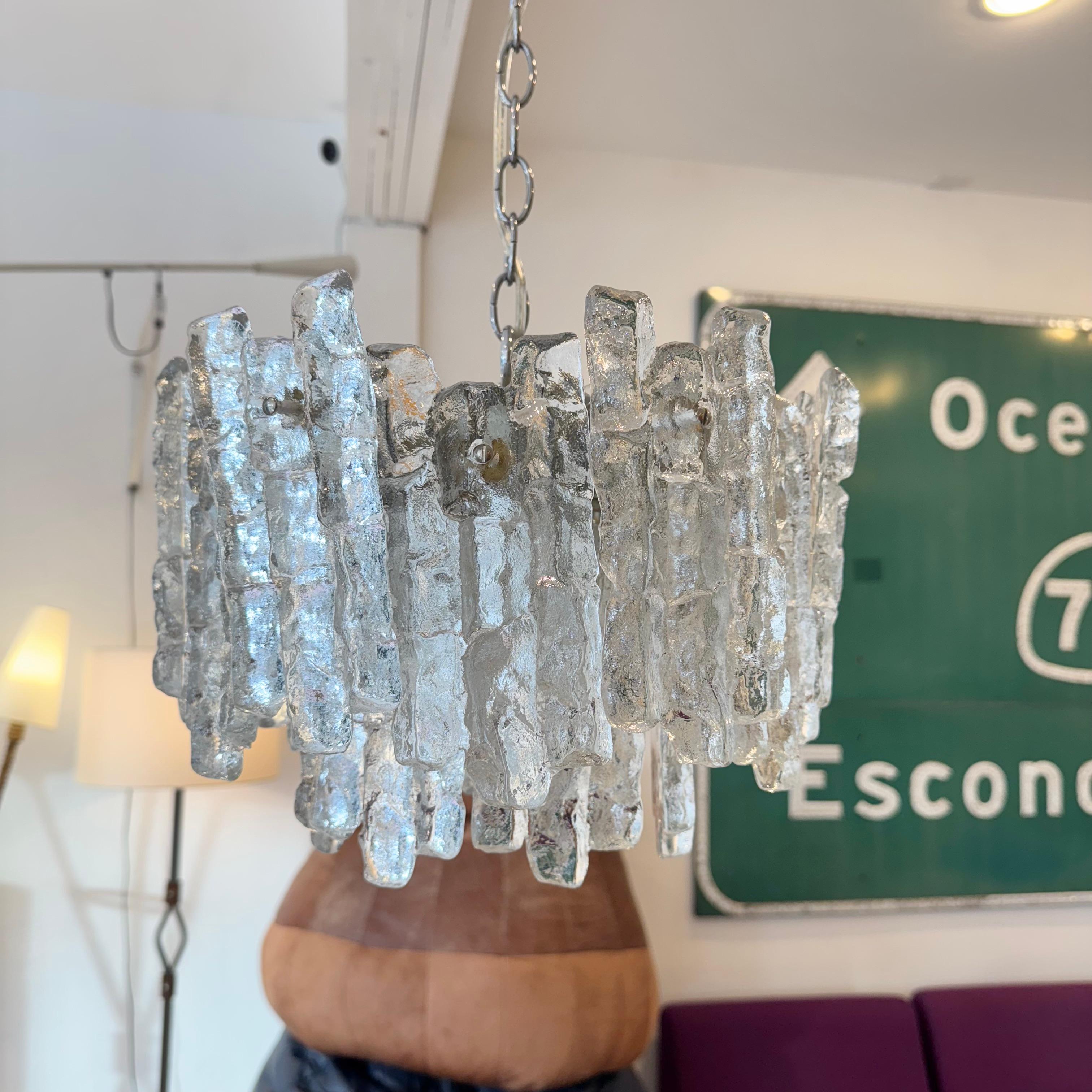 Lampadario in vetro ghiaccio Kalmar, 1960 Austria in vendita 8