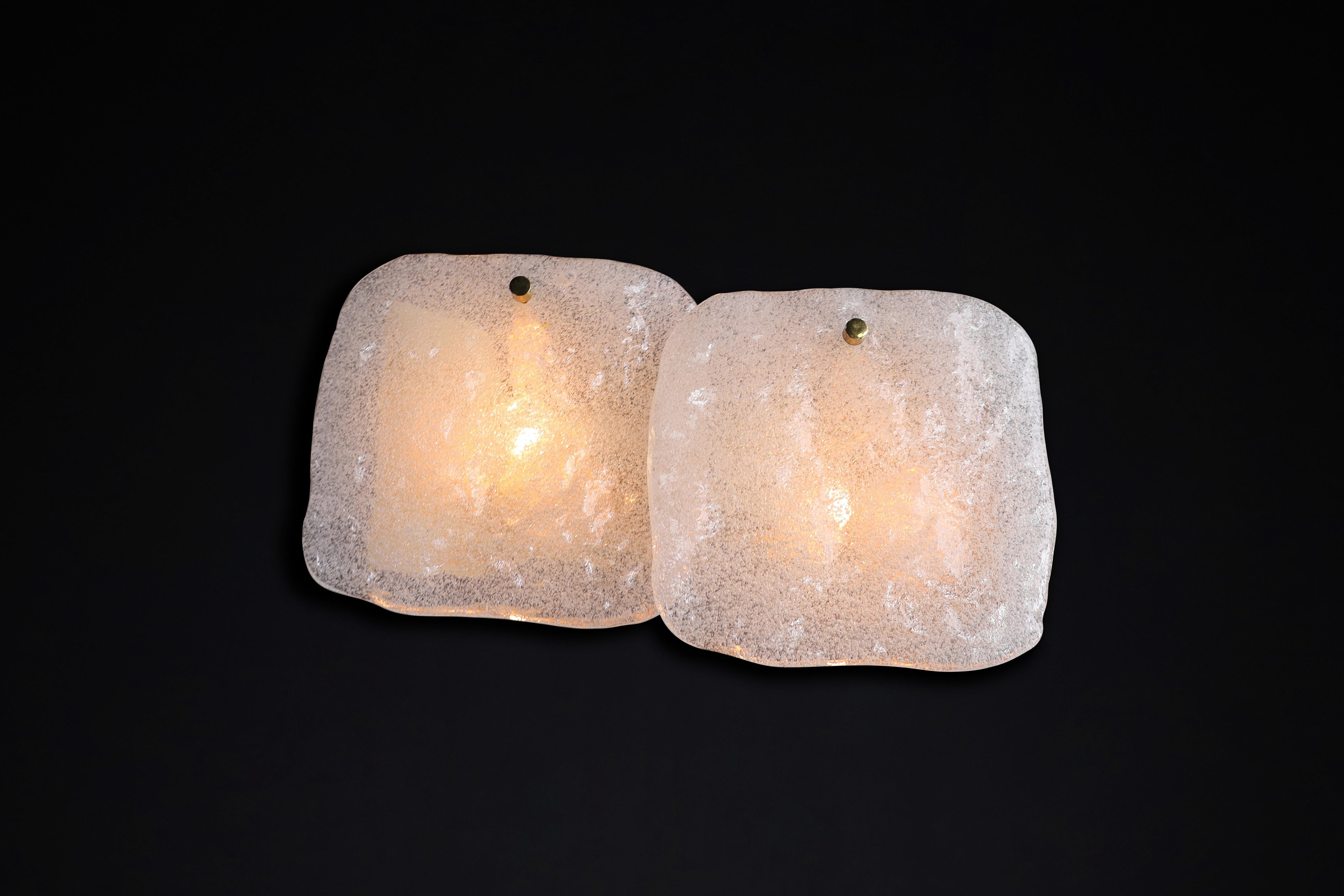 Mid-Century Modern Kalmar Ice Glass Panel and Brass Wall Lights, Austria, 1960s – 4 Available For Sale