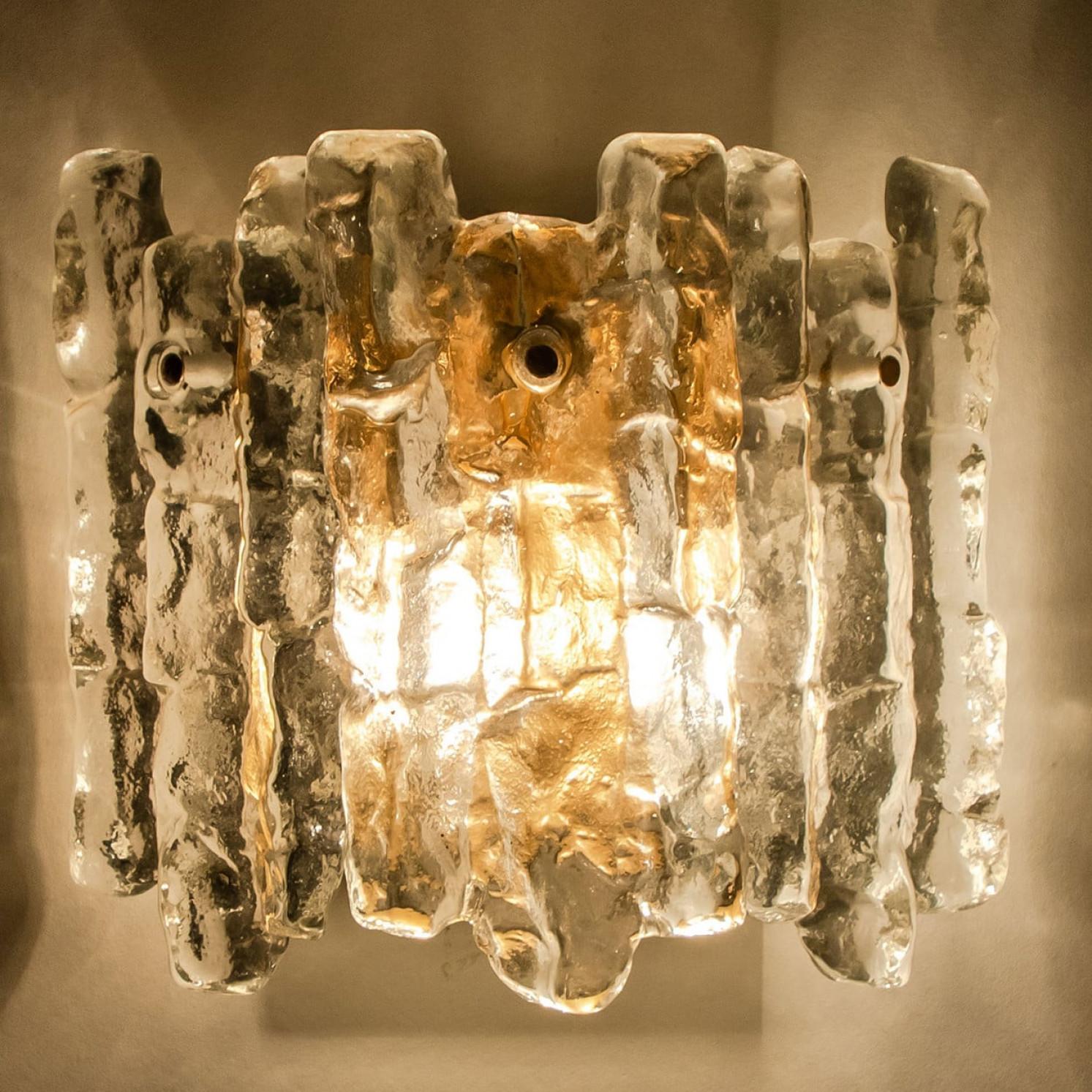 Kalmar Ice Glass Wall Sconces 3 Tiers by J.T. Kalmar, 1970s in vendita 1