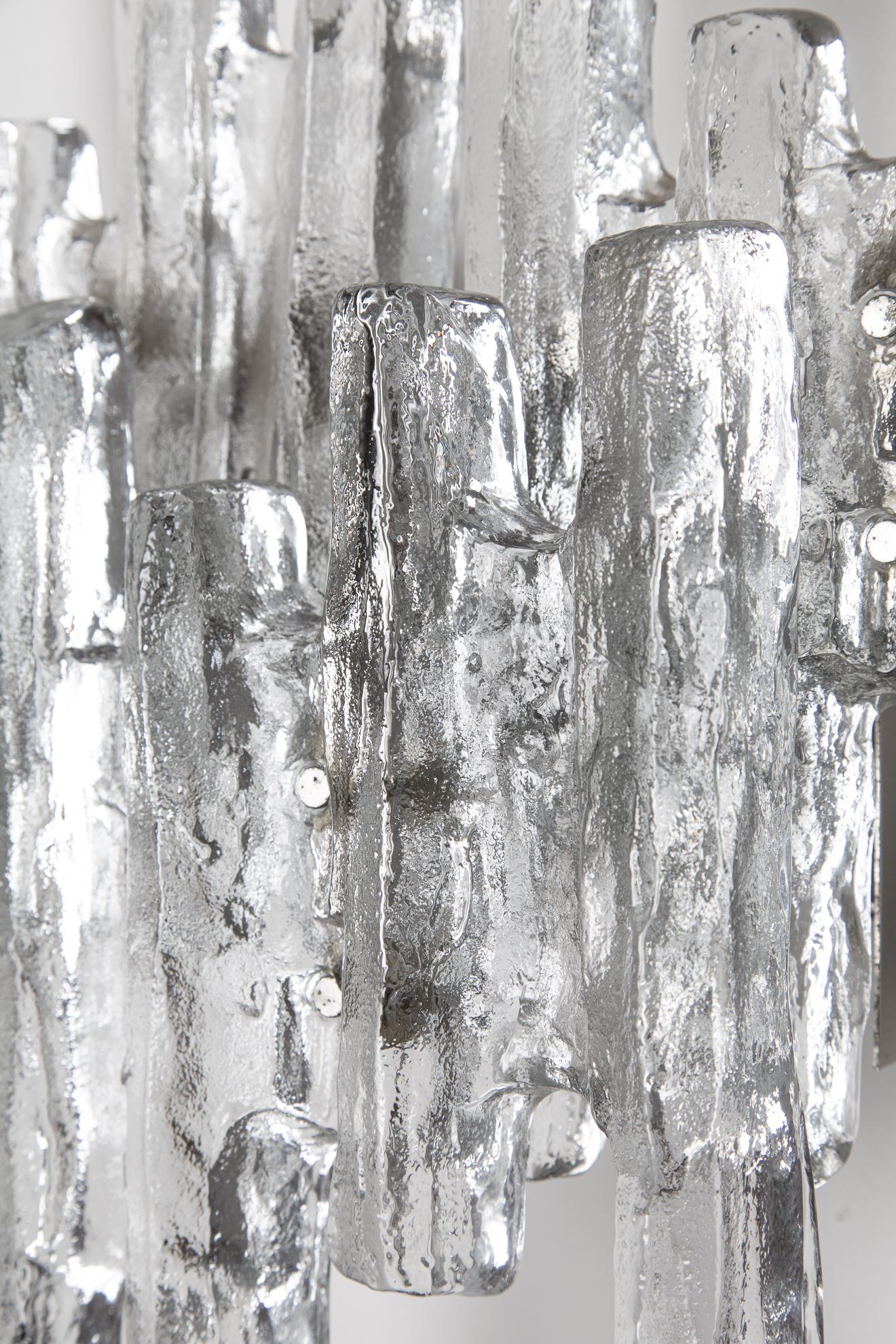 Kalmar Ice-Glass Wall Sconces (Glaskunst) im Angebot