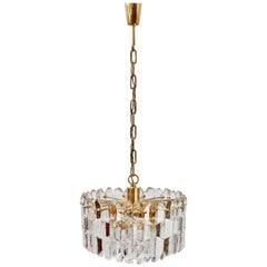 Grand lustre Kalmar « Palazzo » en verre de glace et laiton doré, Autriche, 1970