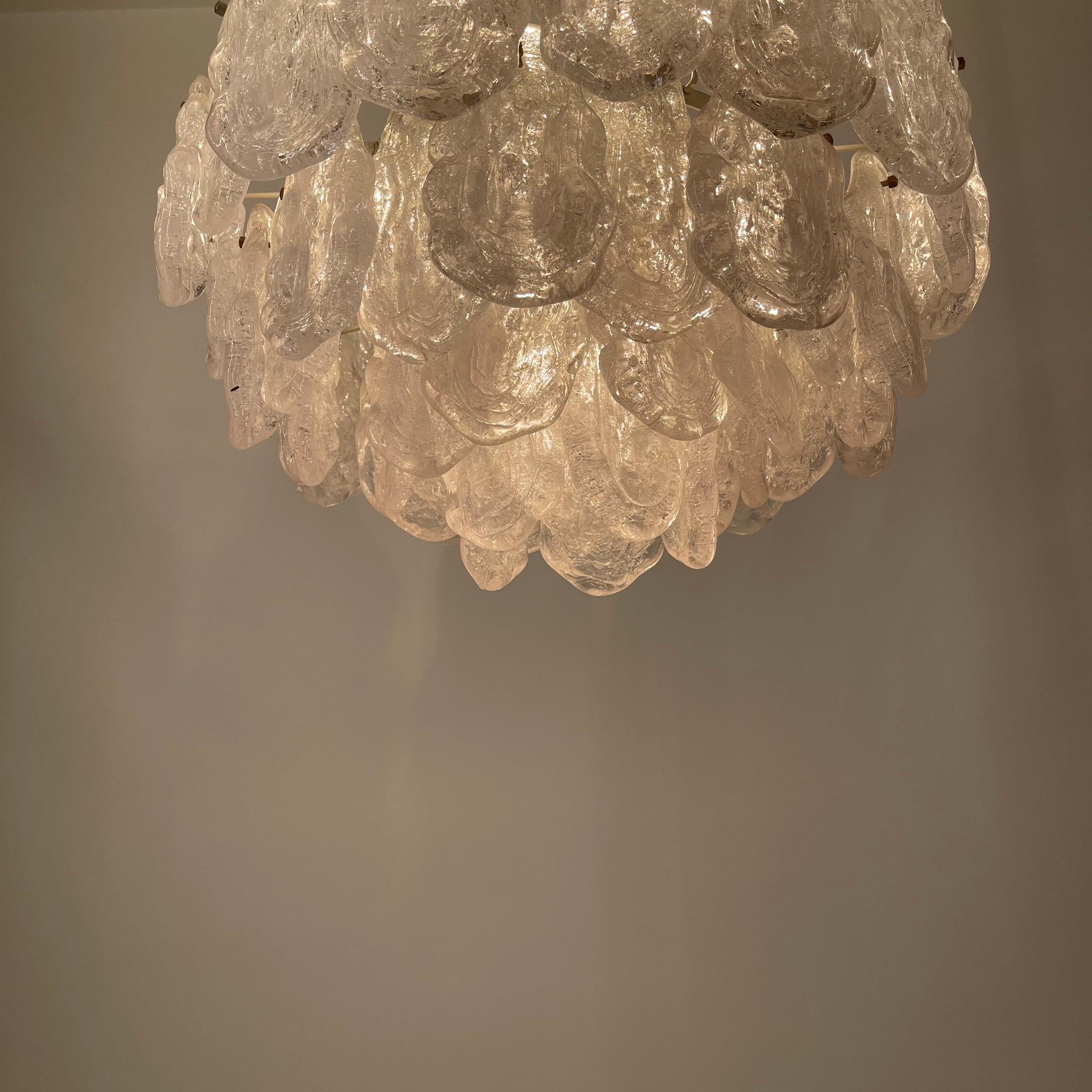 Kalmar Lucite Tears Brass Chandelier, Austria, 1970s For Sale 3