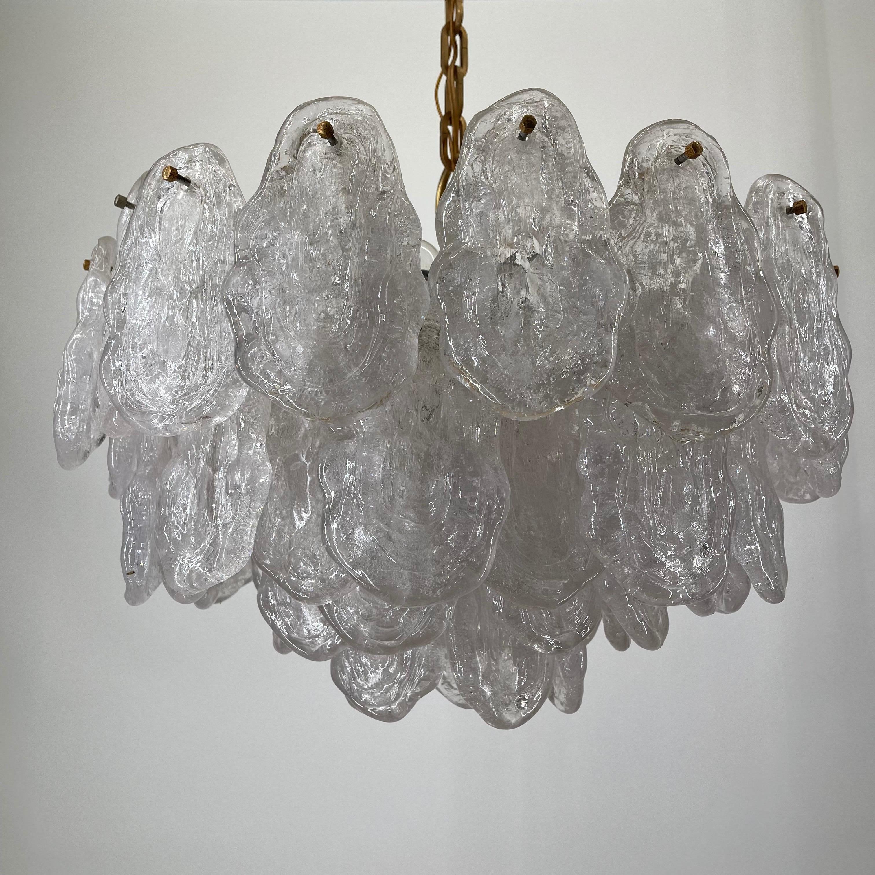 Late 20th Century Kalmar Lucite Tears Brass Chandelier, Austria, 1970s For Sale