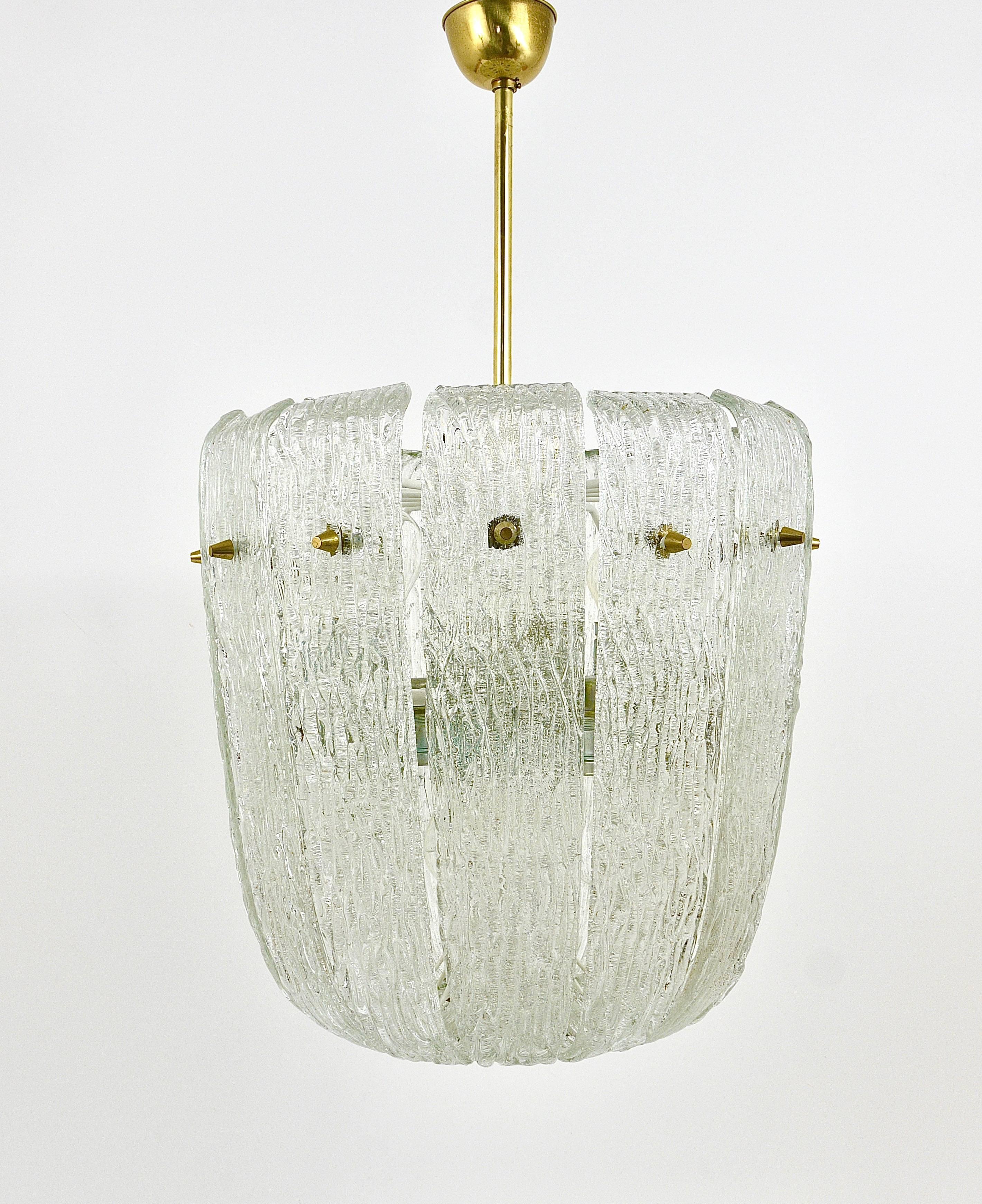 Mid-Century Modern Kalmar Midcentury Brass Textured Glass Chandelier, Austria, 1950s