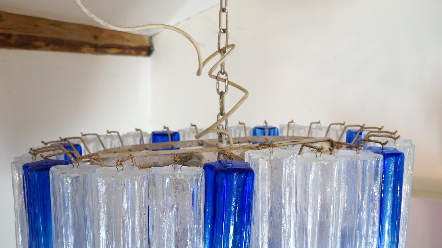 Lámpara Tronchi de cristal de Murano azul, moderna de mediados de siglo Kalmar, años 80 en venta 6