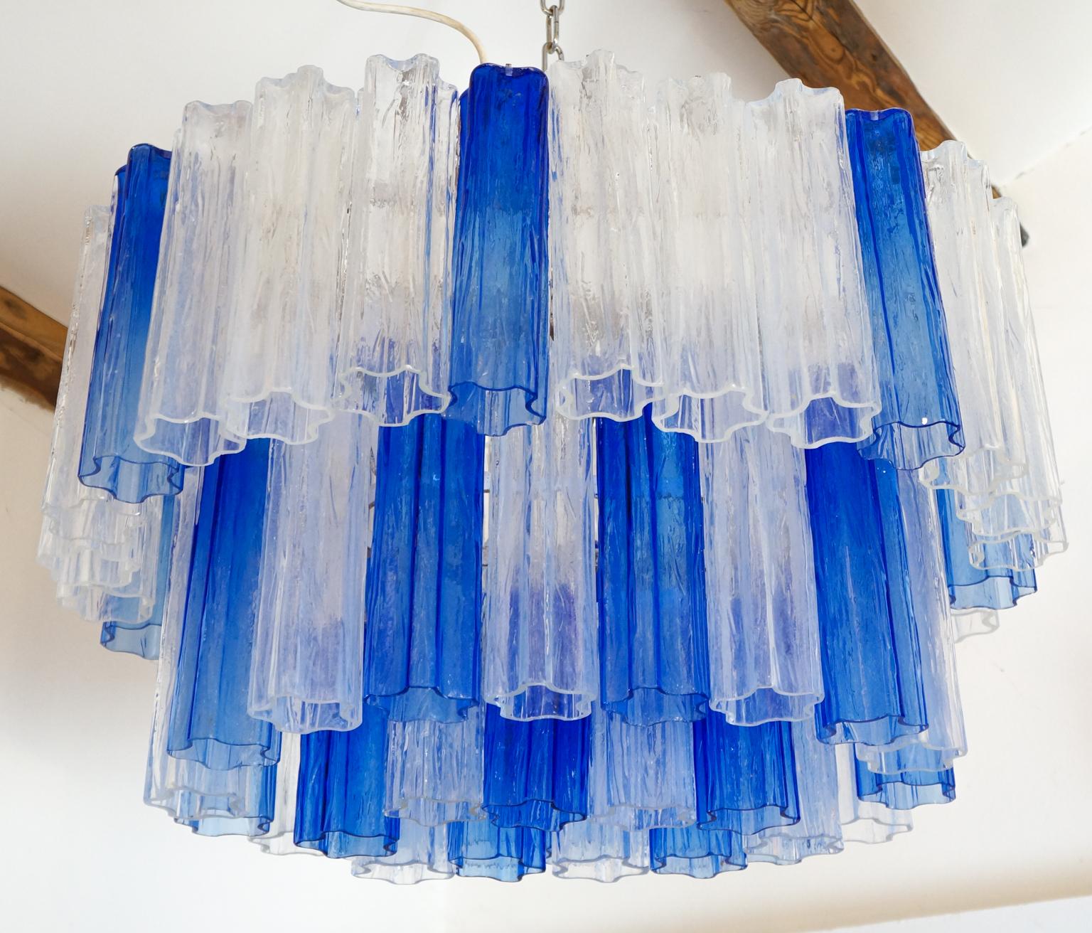 Kalmar Mid-Century Modern Blue Crystal Murano Glass Tronchi Chandelier, 1980s For Sale 1