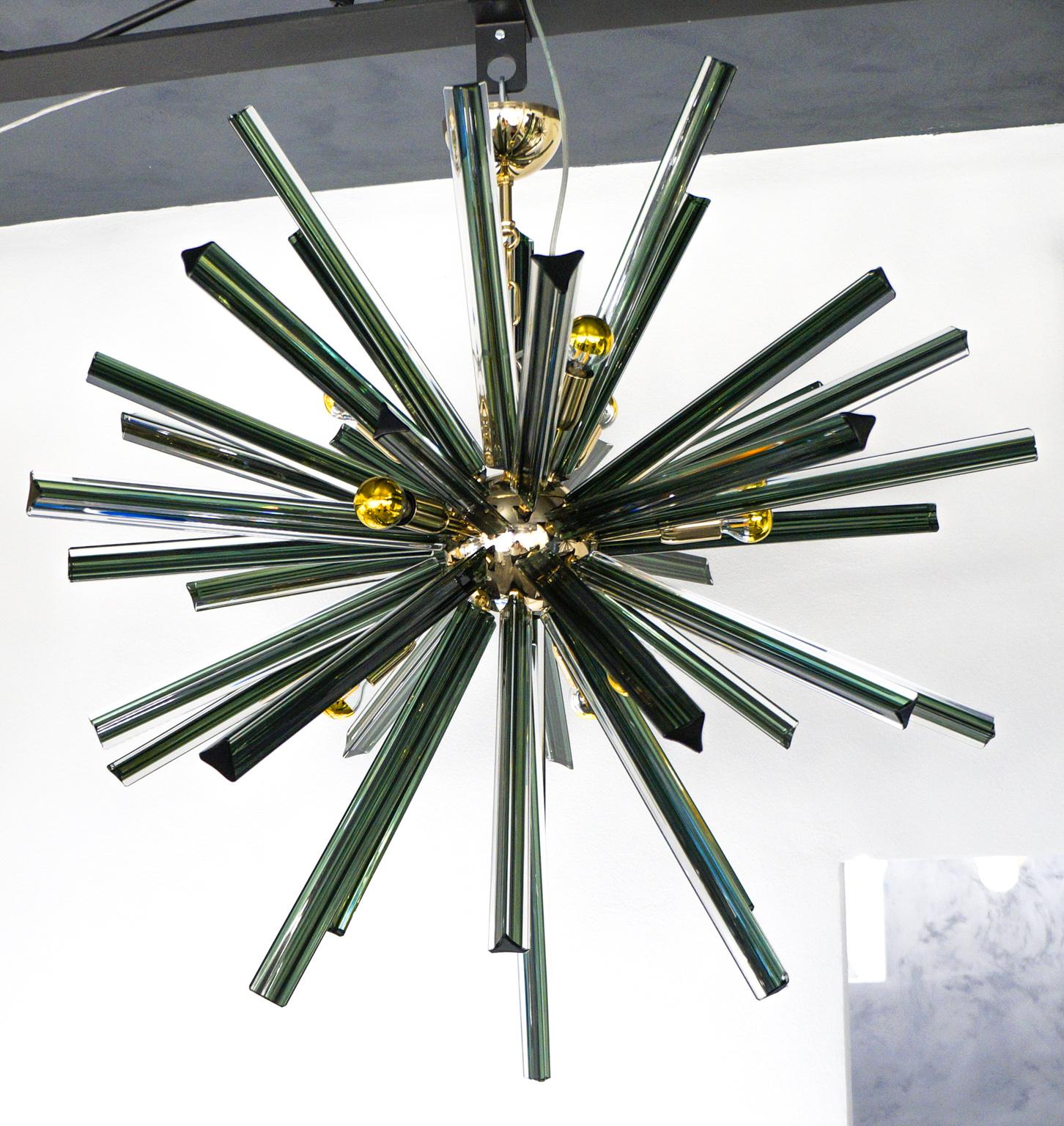Kalmar Araña de Murano Triedri Verde Moderna de Mitad de Siglo Sputnik, 1982 en venta 8