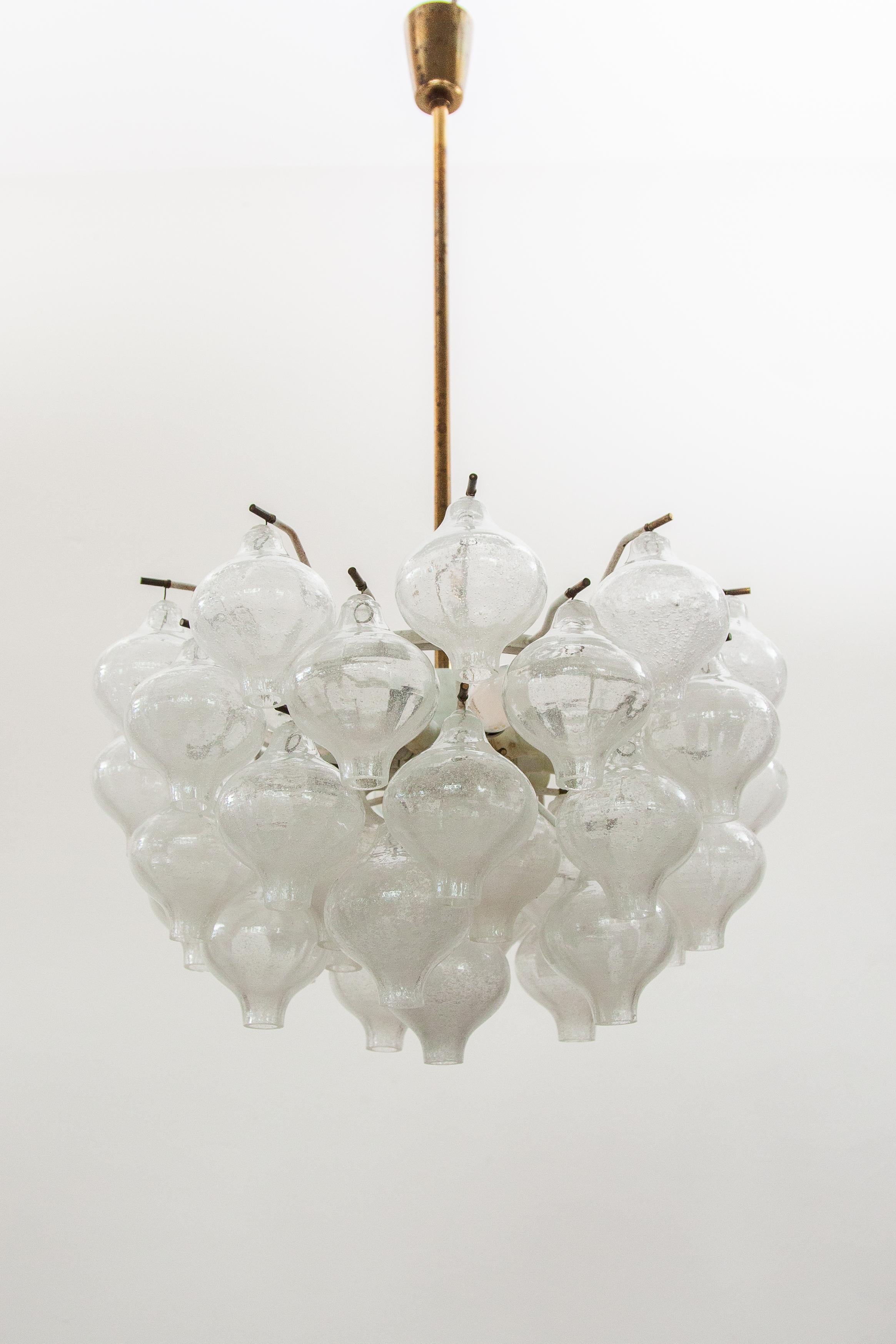 Lampadario in vetro a forma di cipolla Kalmar, anni '50 in vendita 2