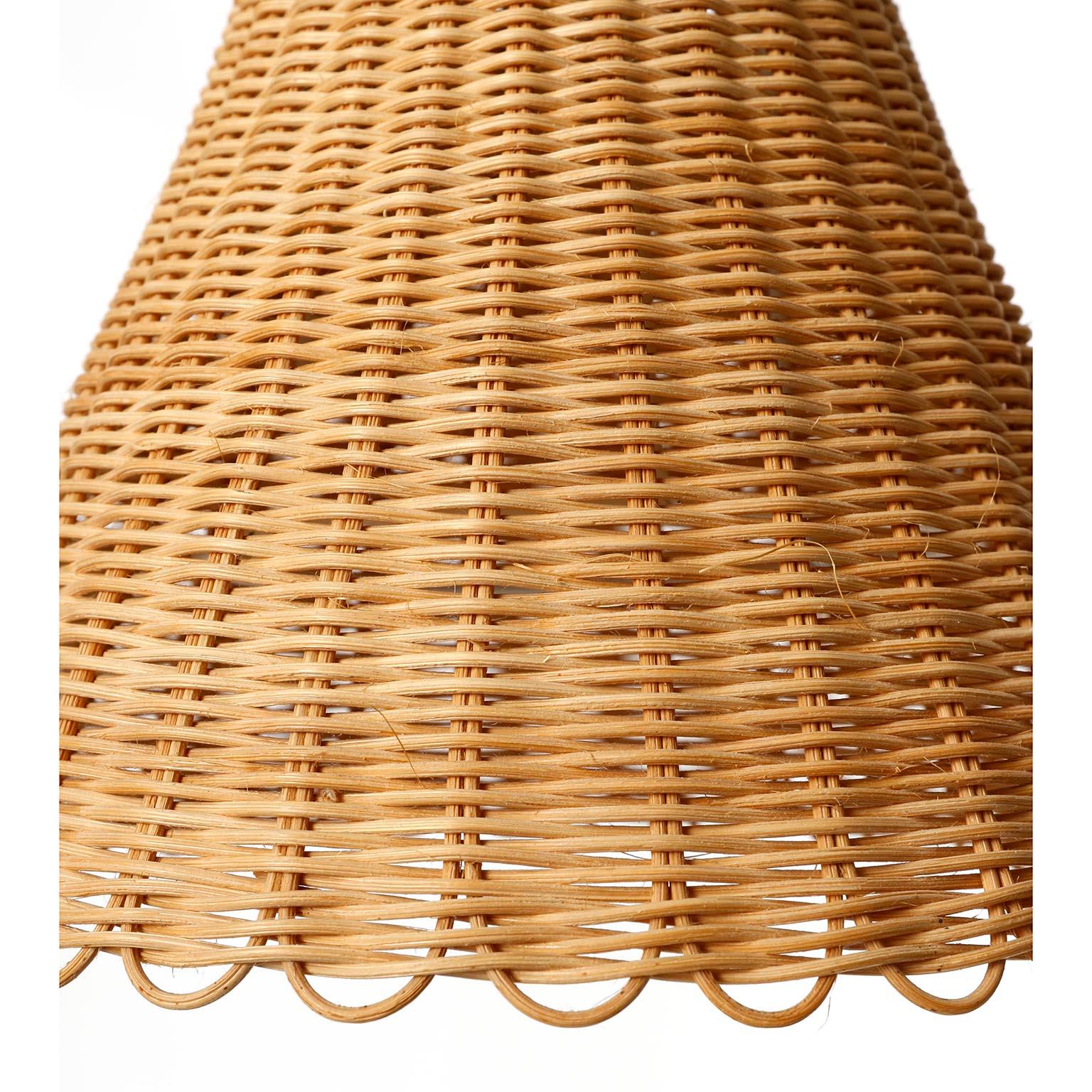 Kalmar Pendant Light 'Kiwi', Wicker Brass, 1960 1