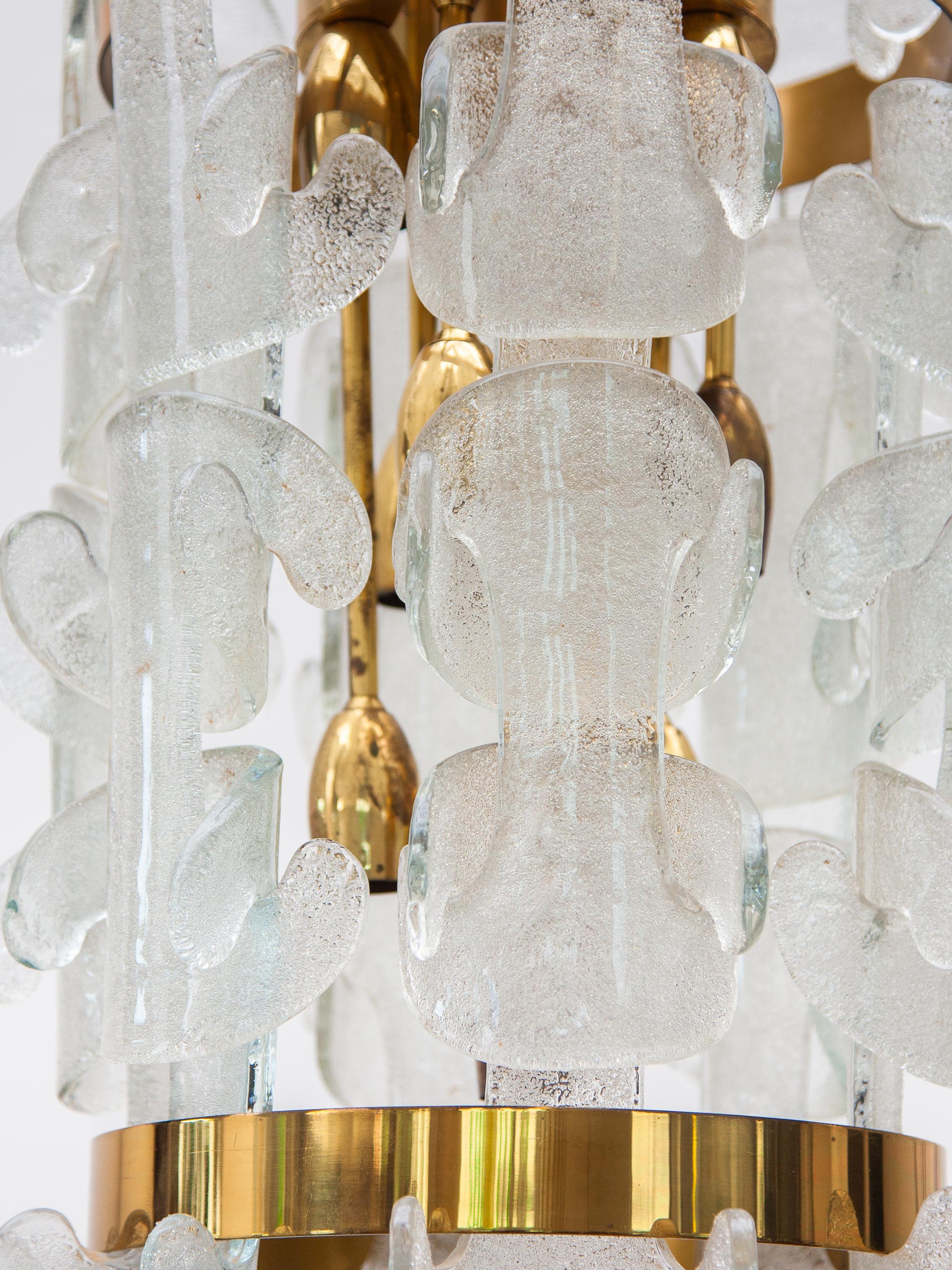 Fin du 20e siècle Lustre Kalmar en verre et laiton, 1970, modèle 