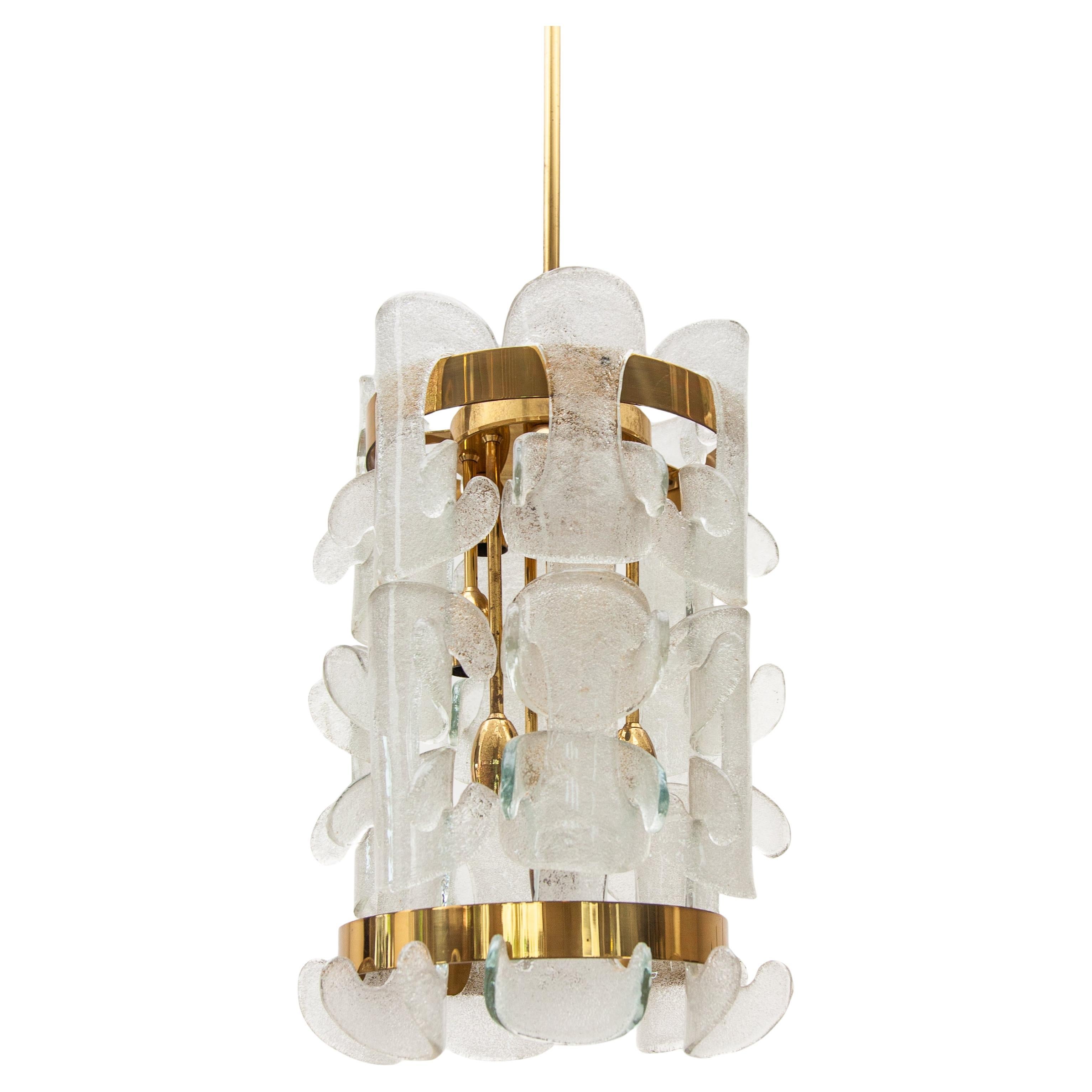Lustre Kalmar en verre et laiton, 1970, modèle "Catena". en vente