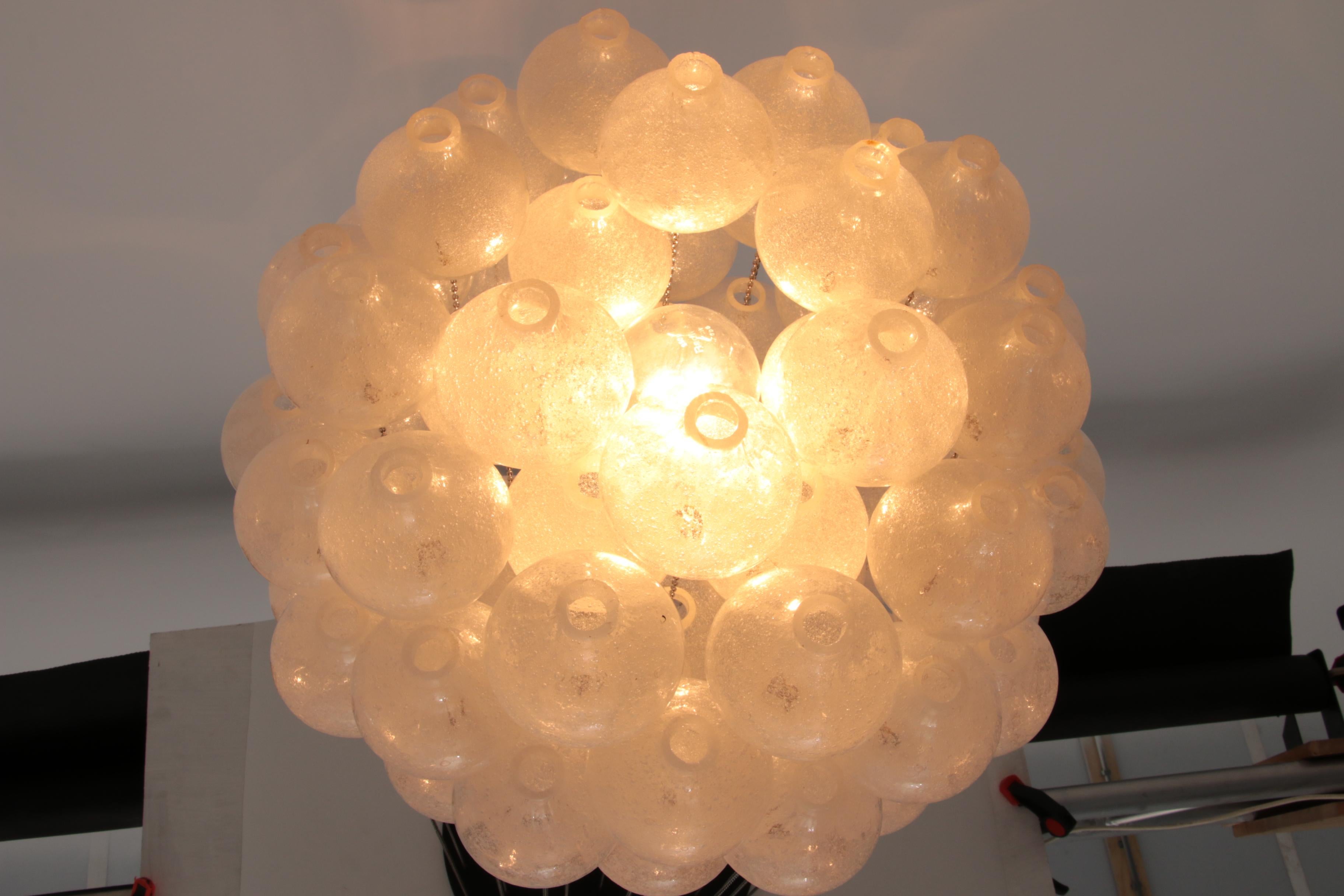 Lustre Tulipan de Kalmar, en verre soufflé 1970 en vente 5