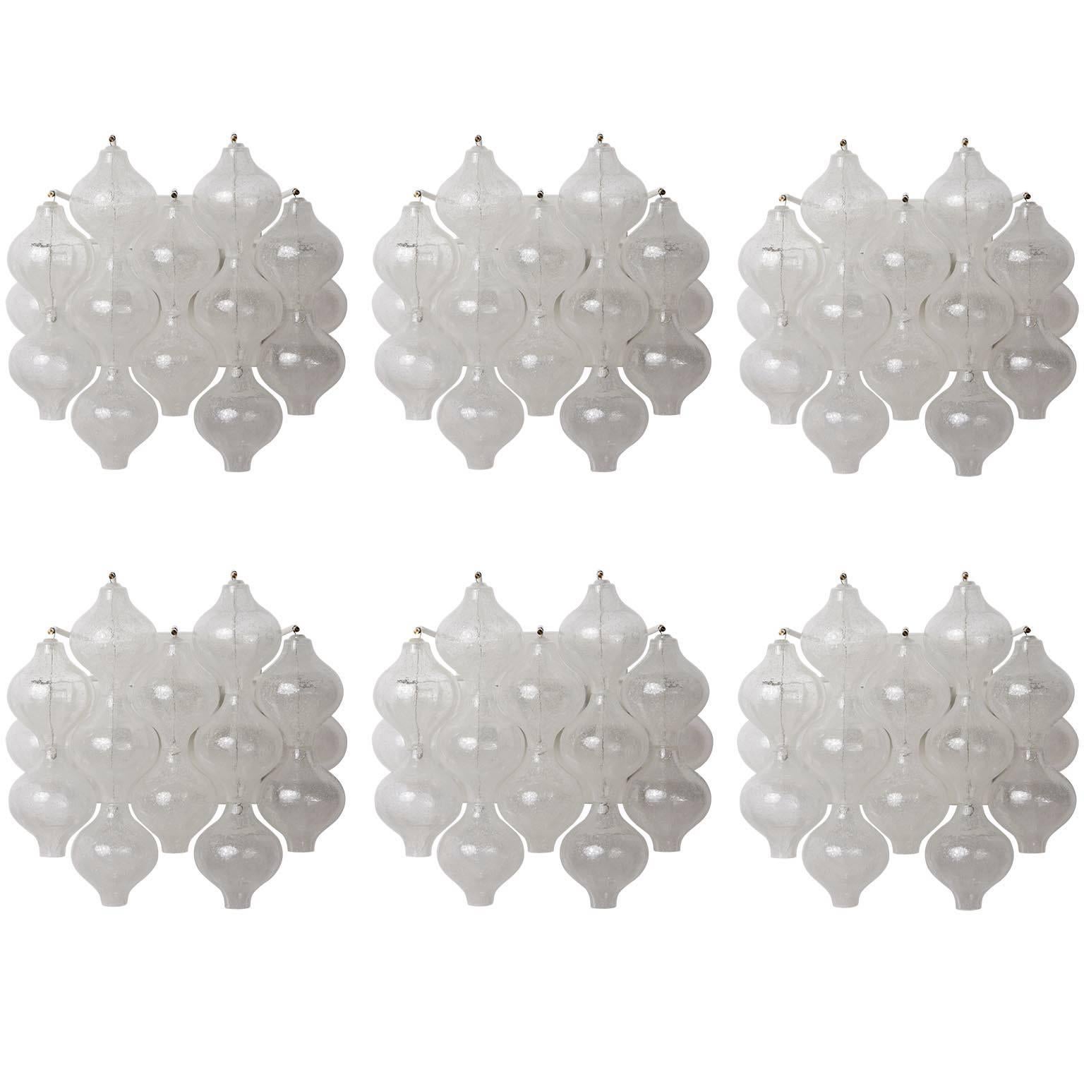 Lampadario a sospensione Kalmar 'Tulipan', vetro soffiato, 1970, uno di due in vendita 3
