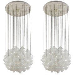 Kalmar 'Tulipan' Chandelier Pendant Light, Blown Glass, 1970, One of Two