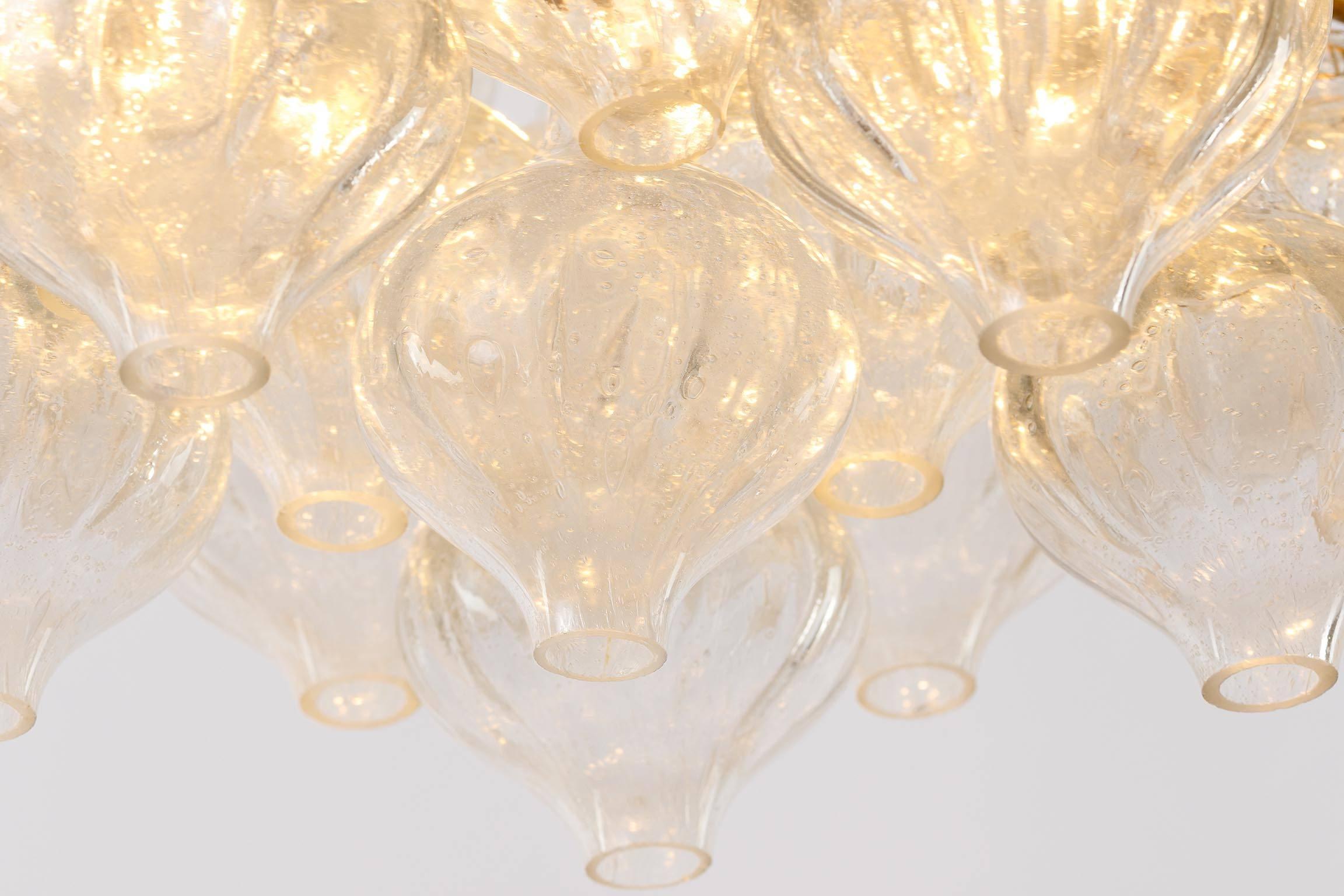 Kalmar 'Tulipan' Chandelier Pendant Light, Glass Brass, 1970 1