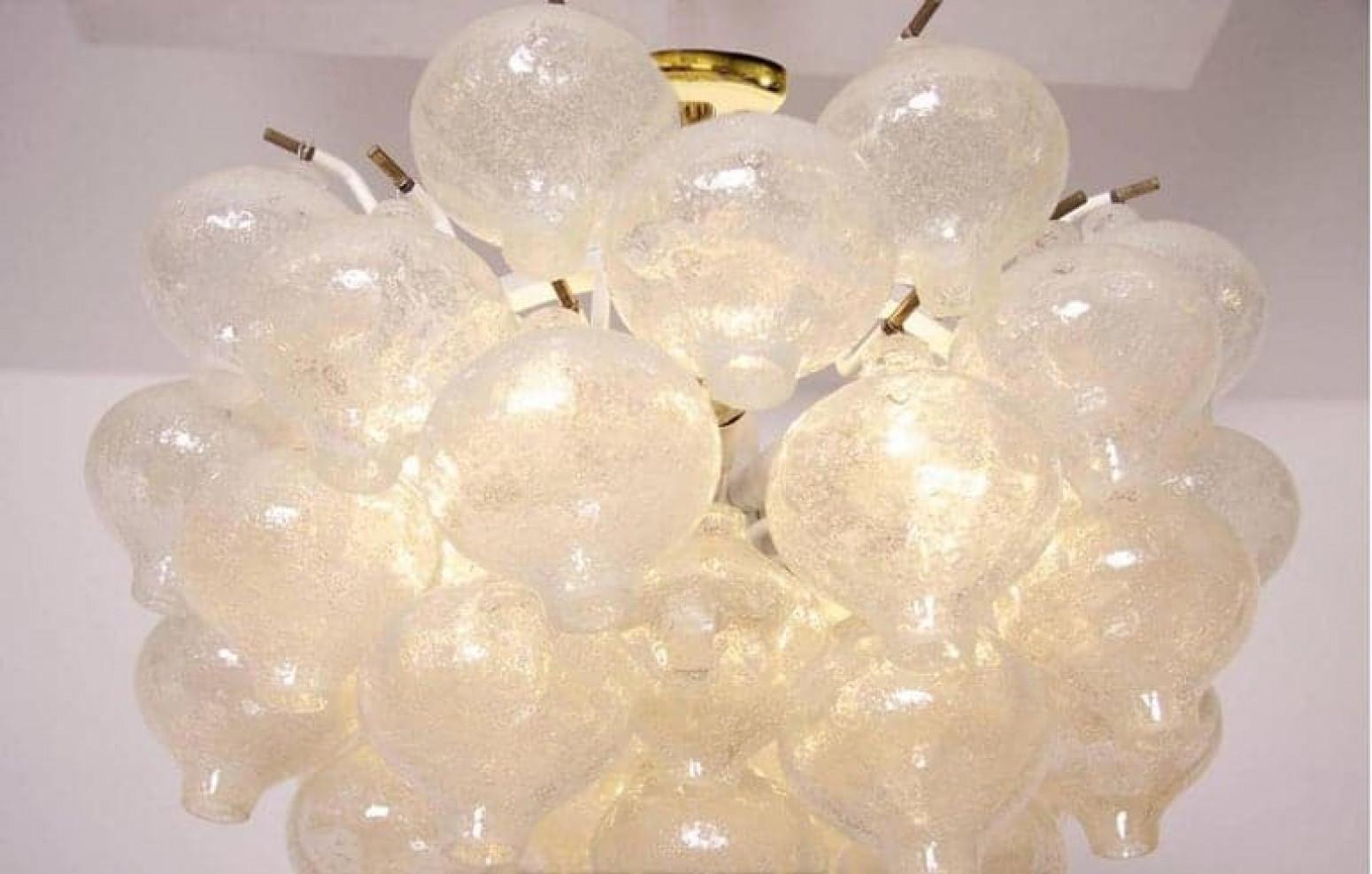 20th Century Kalmar 'Tulipan' Clear Glass Light Fixture, Austria 1960s For Sale