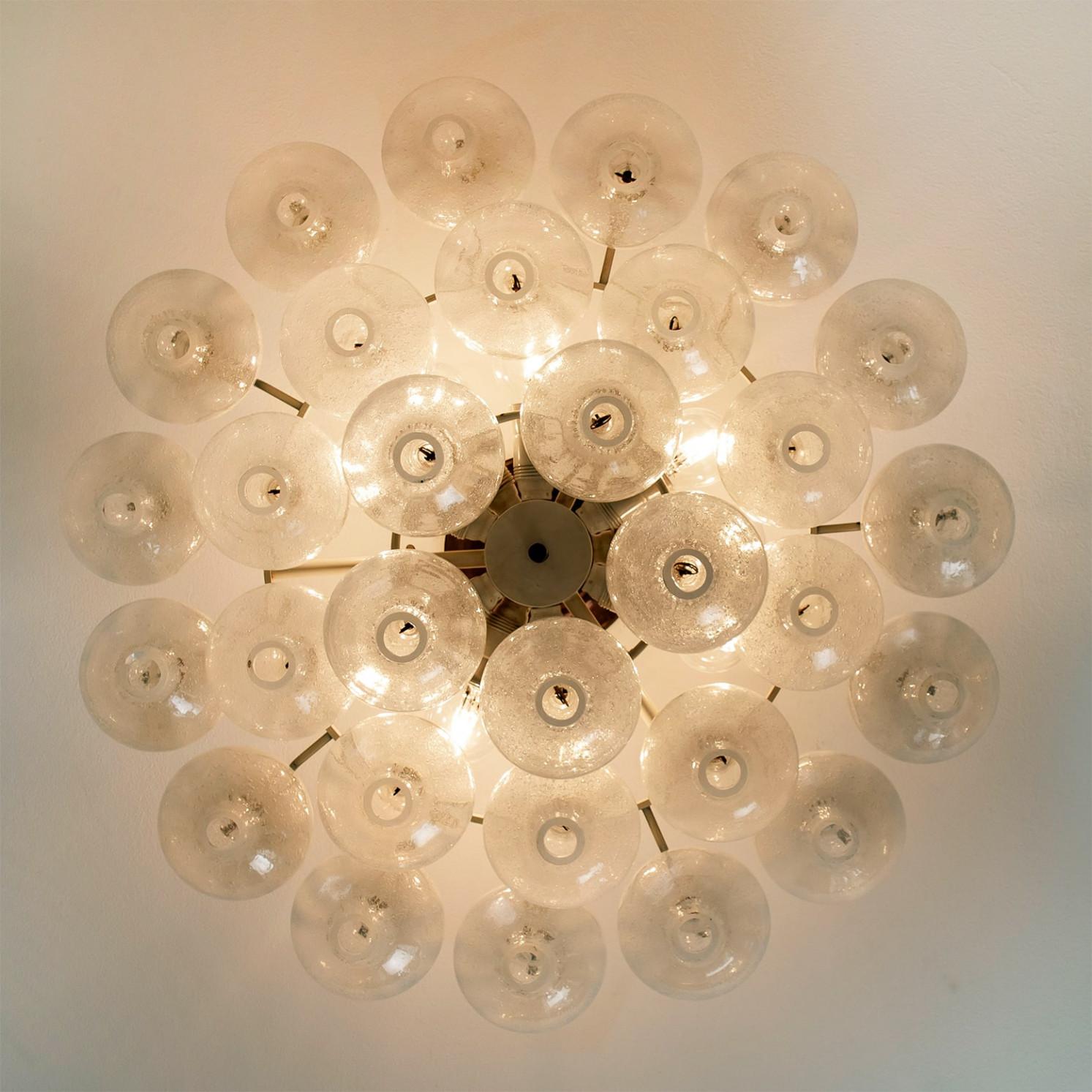 Kalmar 'Tulipan' Light Fixture, 1960s In Good Condition For Sale In Rijssen, NL
