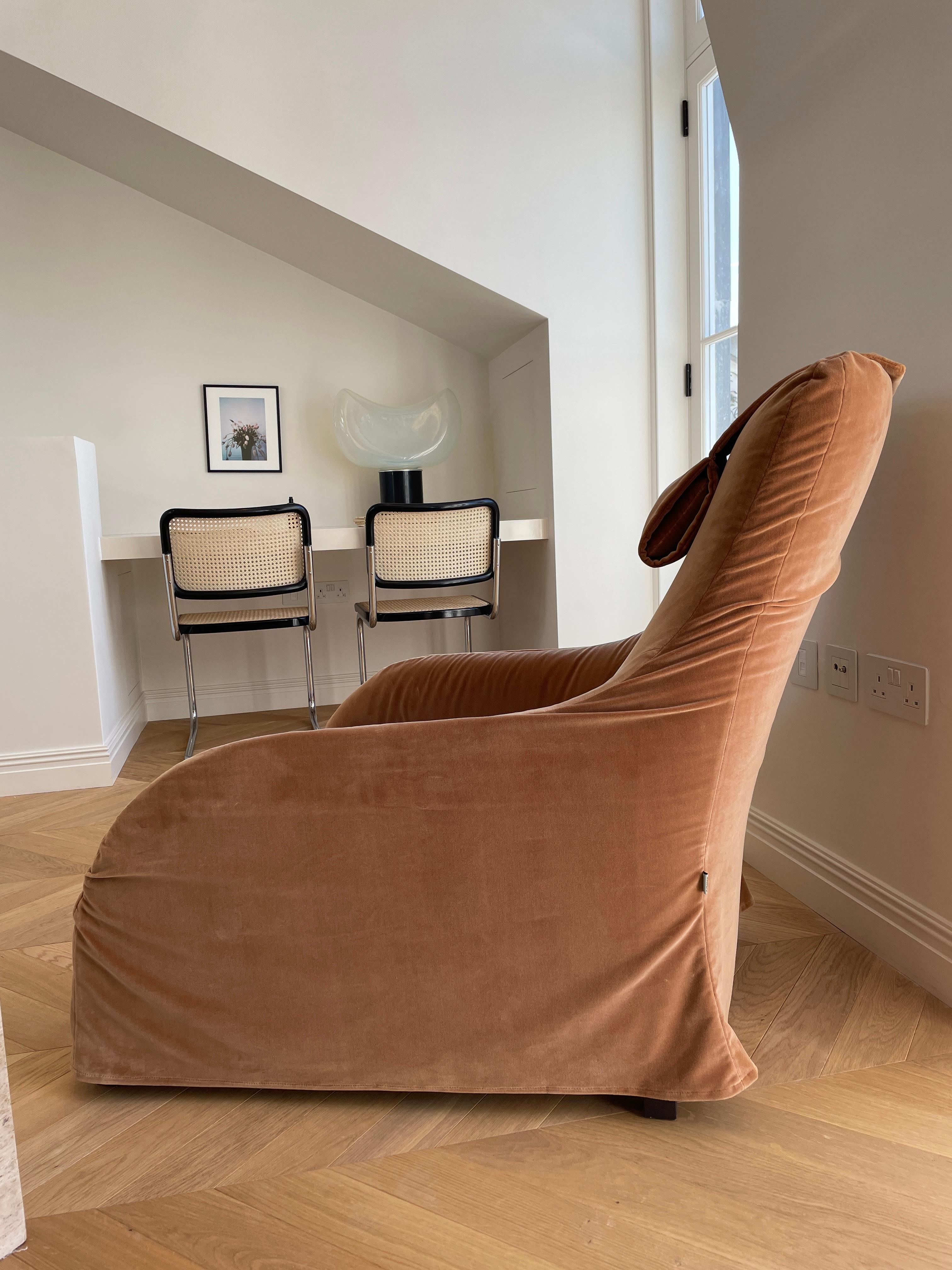 Organic Modern Kalos Armchair by Antonio Citterio in Brown Velvet For Sale