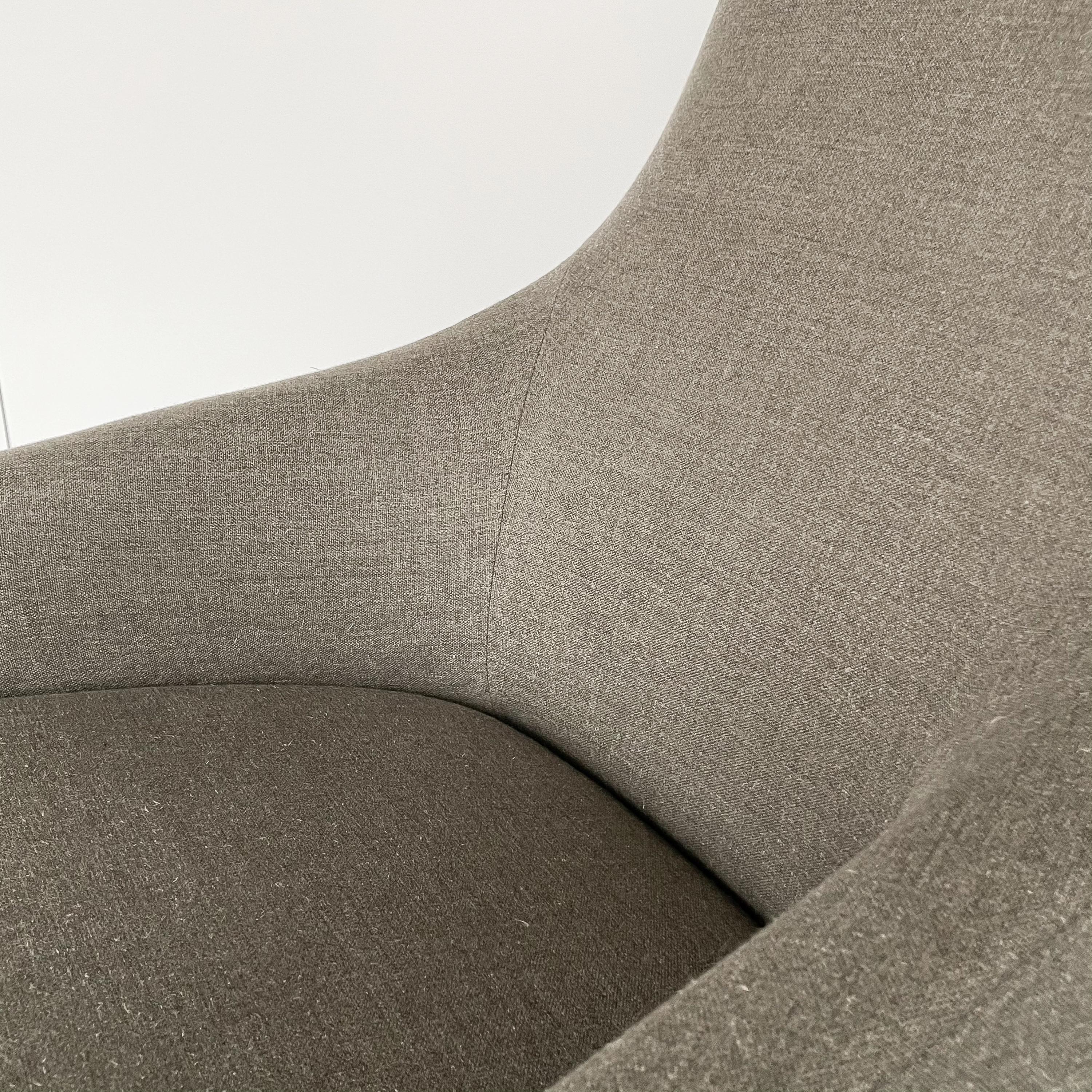 Kalos Lounge Chair and Ottoman by Antonio Citterio for B&B Italia 11