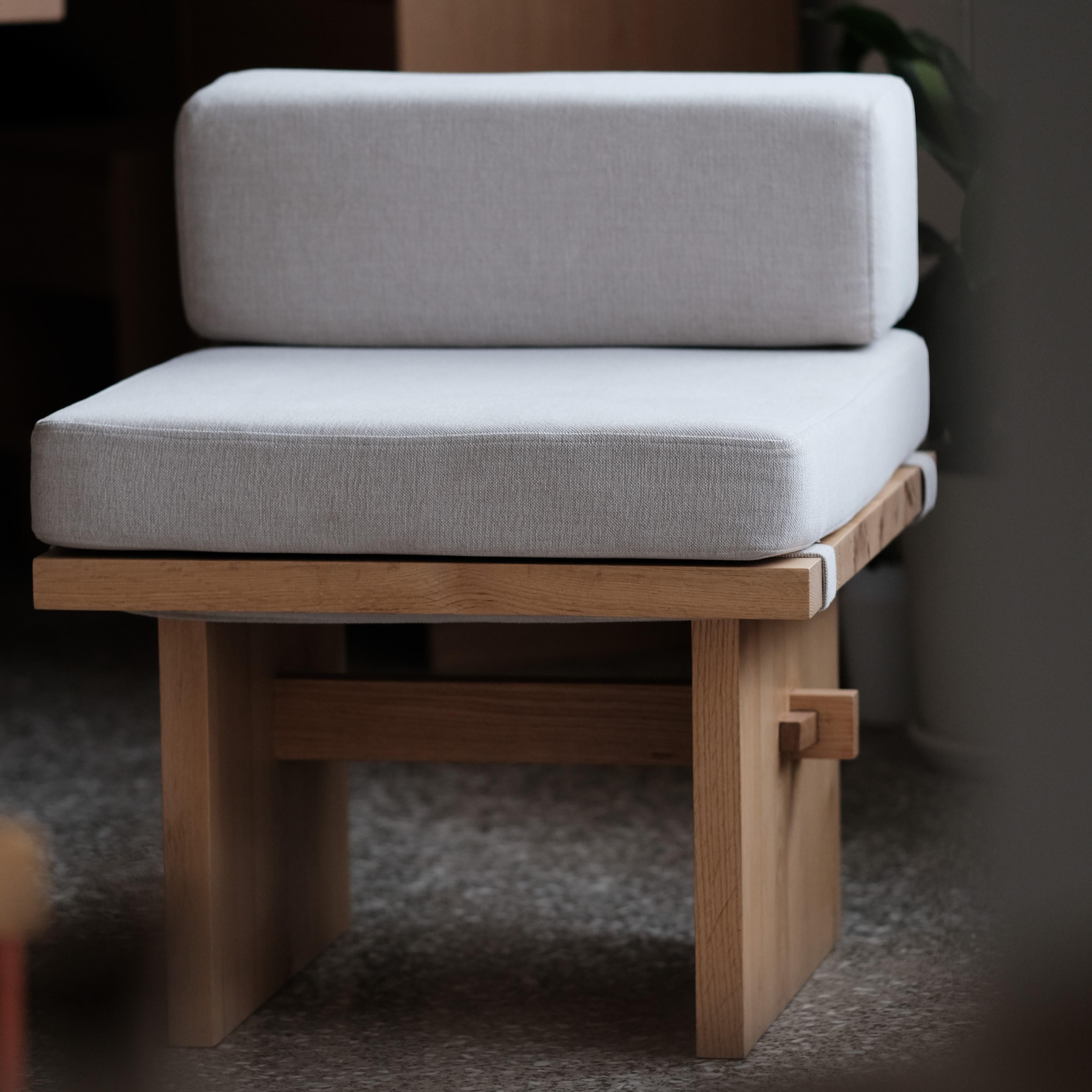 Silla Puf Bergere KAMA, Roble, Rectangular, Beige Turco en venta